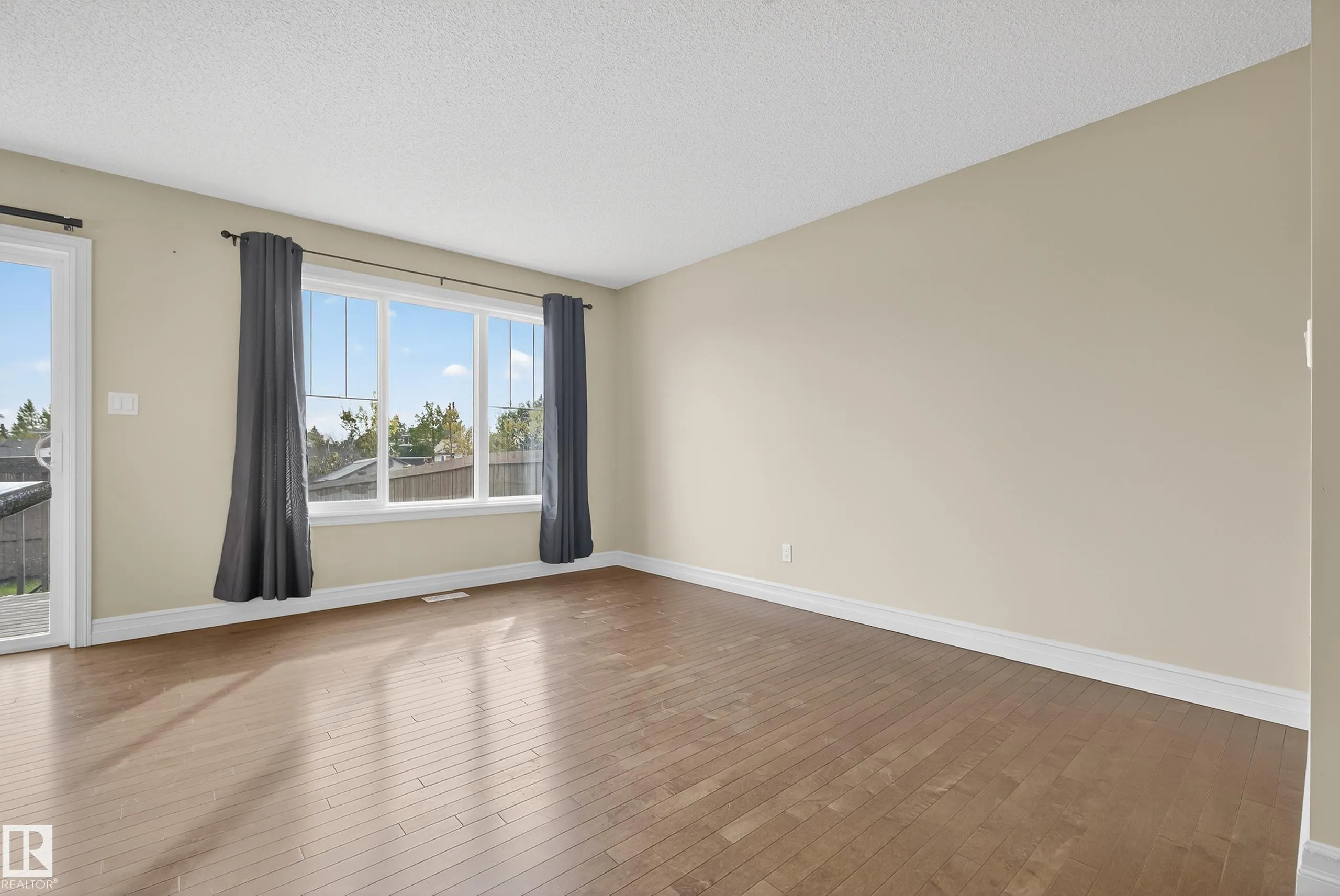 12207 167A Avenue