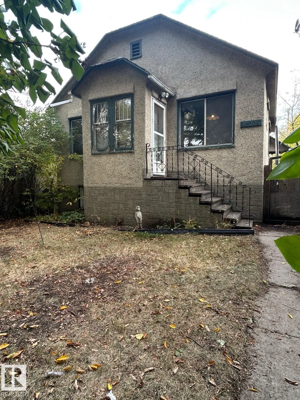 12005 69 Street