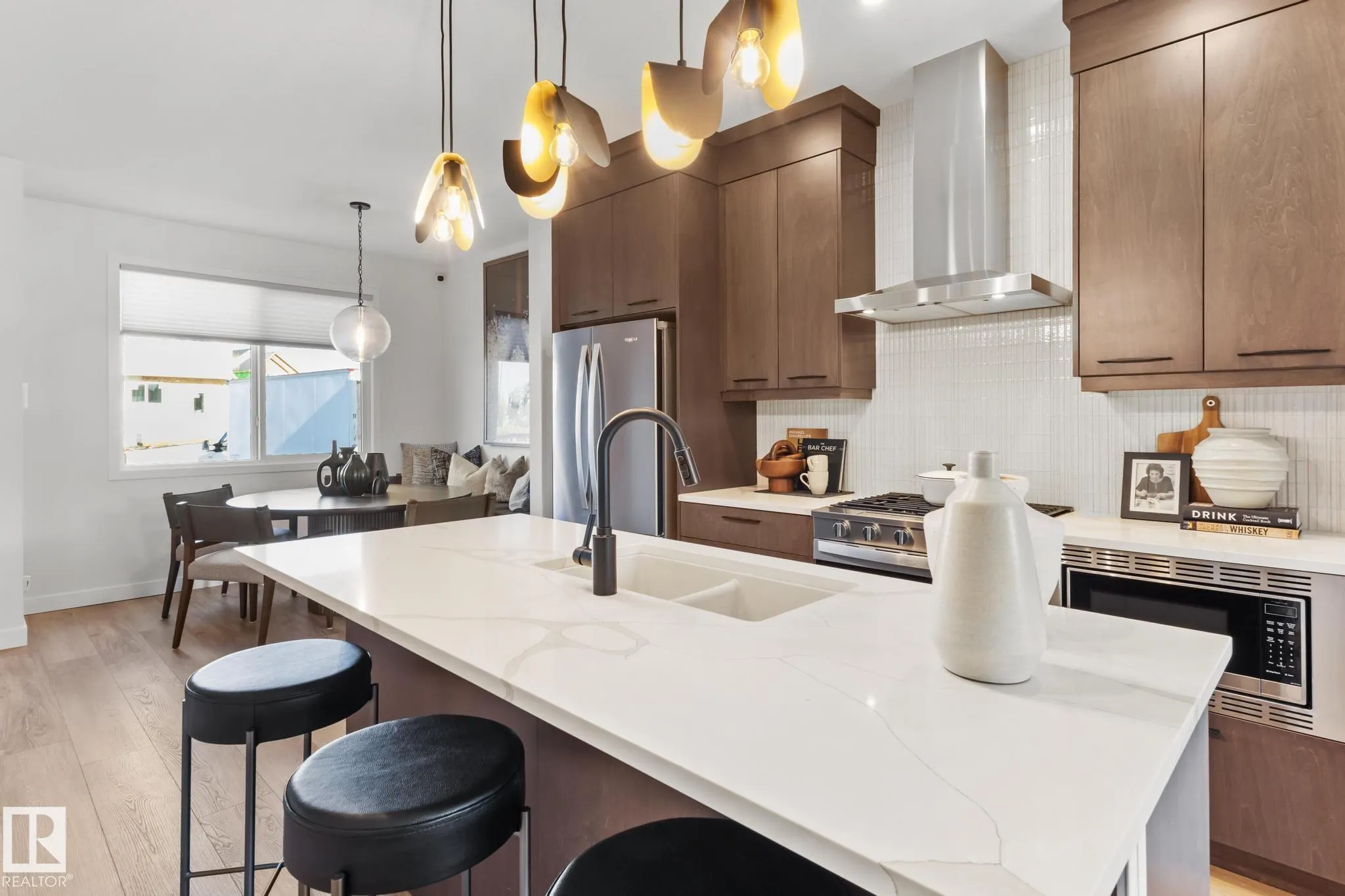 272 PATERSON Link