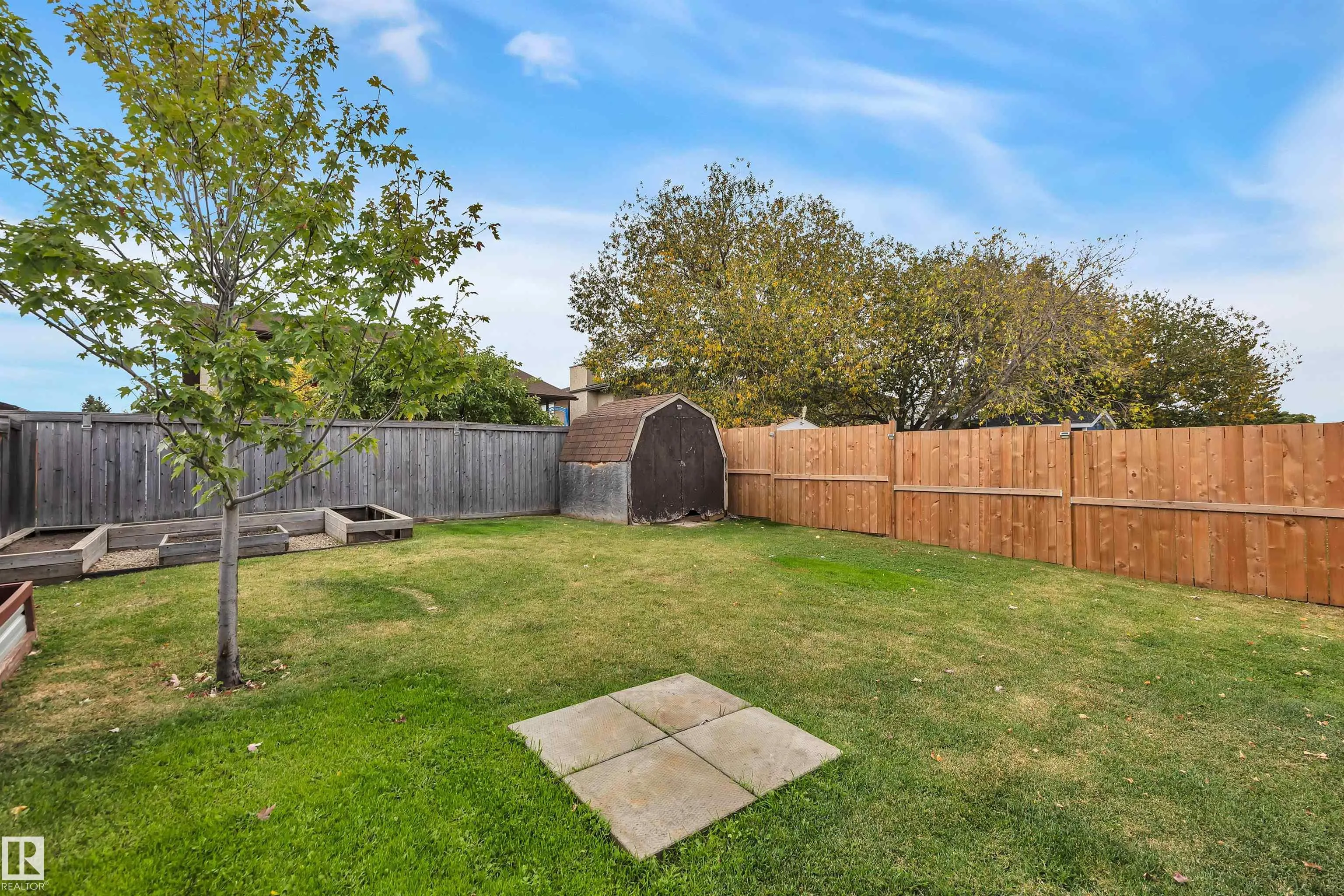 4323 SOUTH PARK Drive