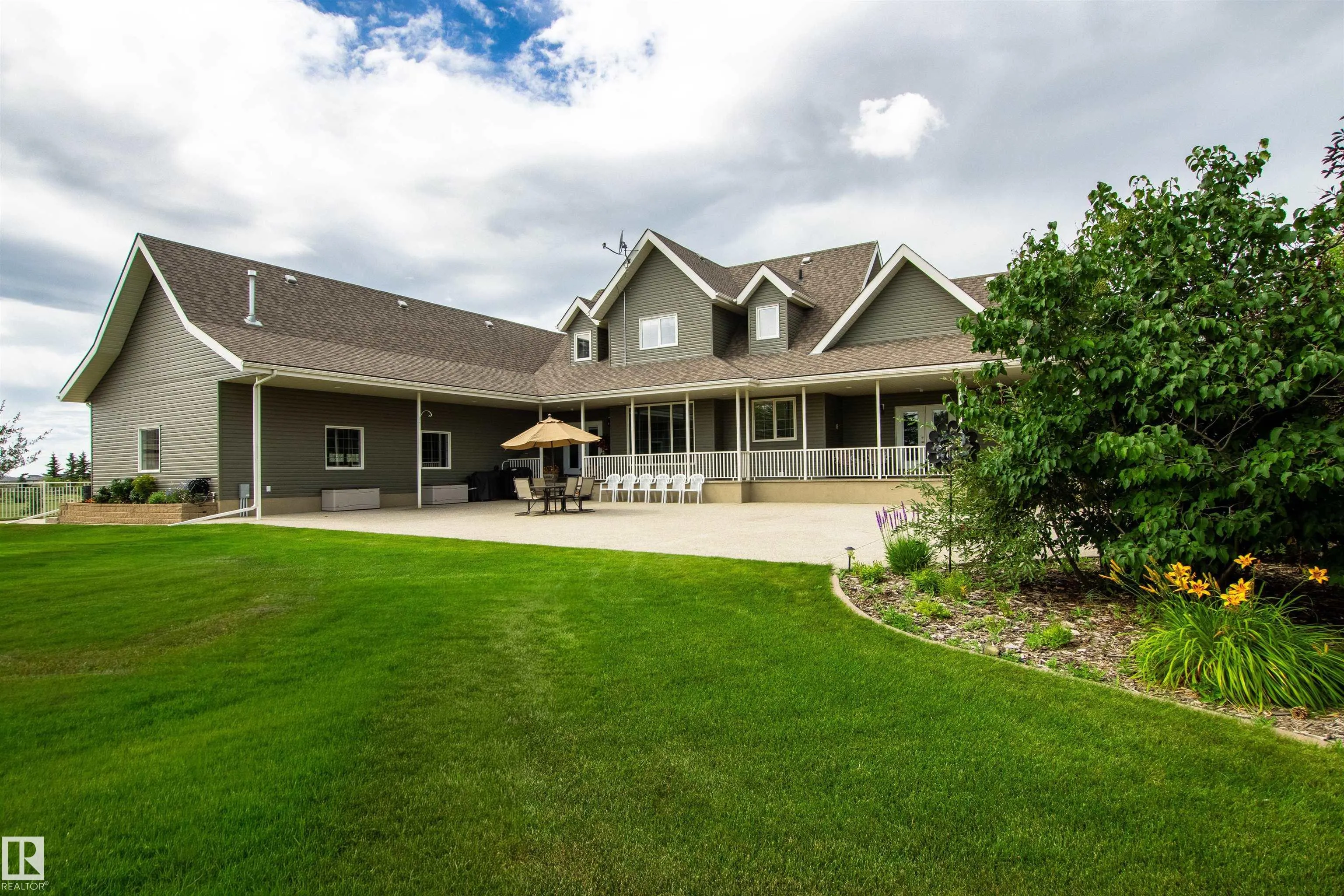 110,50565 Rge Road 245