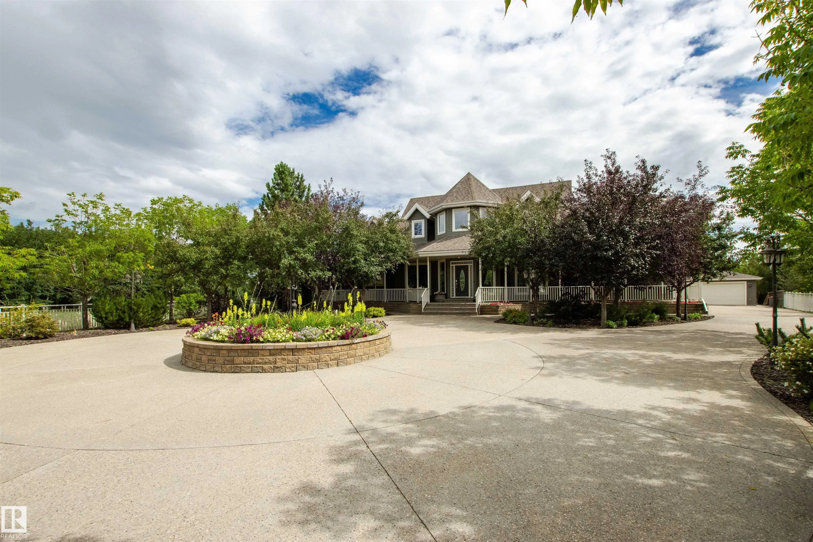 110,50565 Rge Road 245