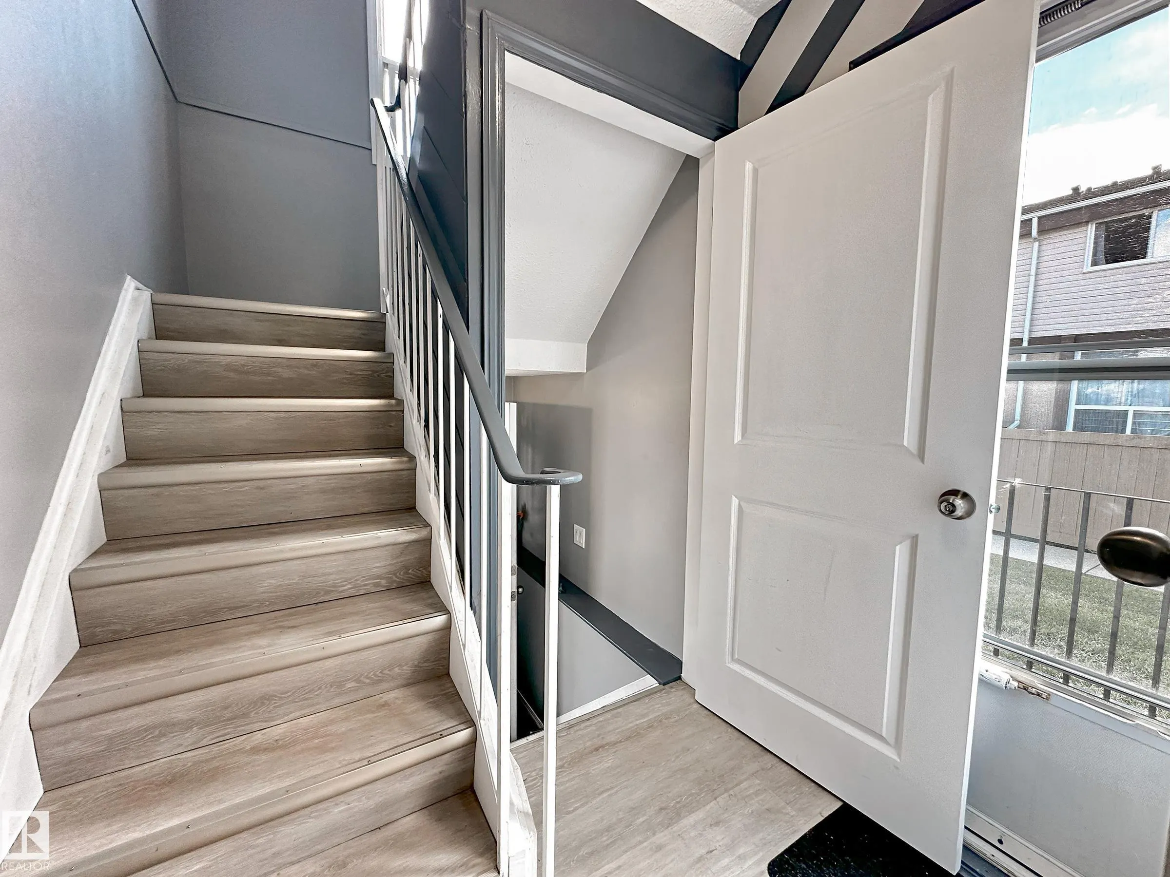 858 ERIN Place