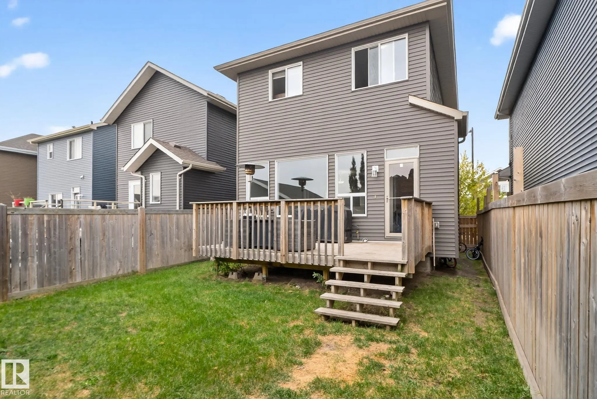 5514 CRABAPPLE Loop