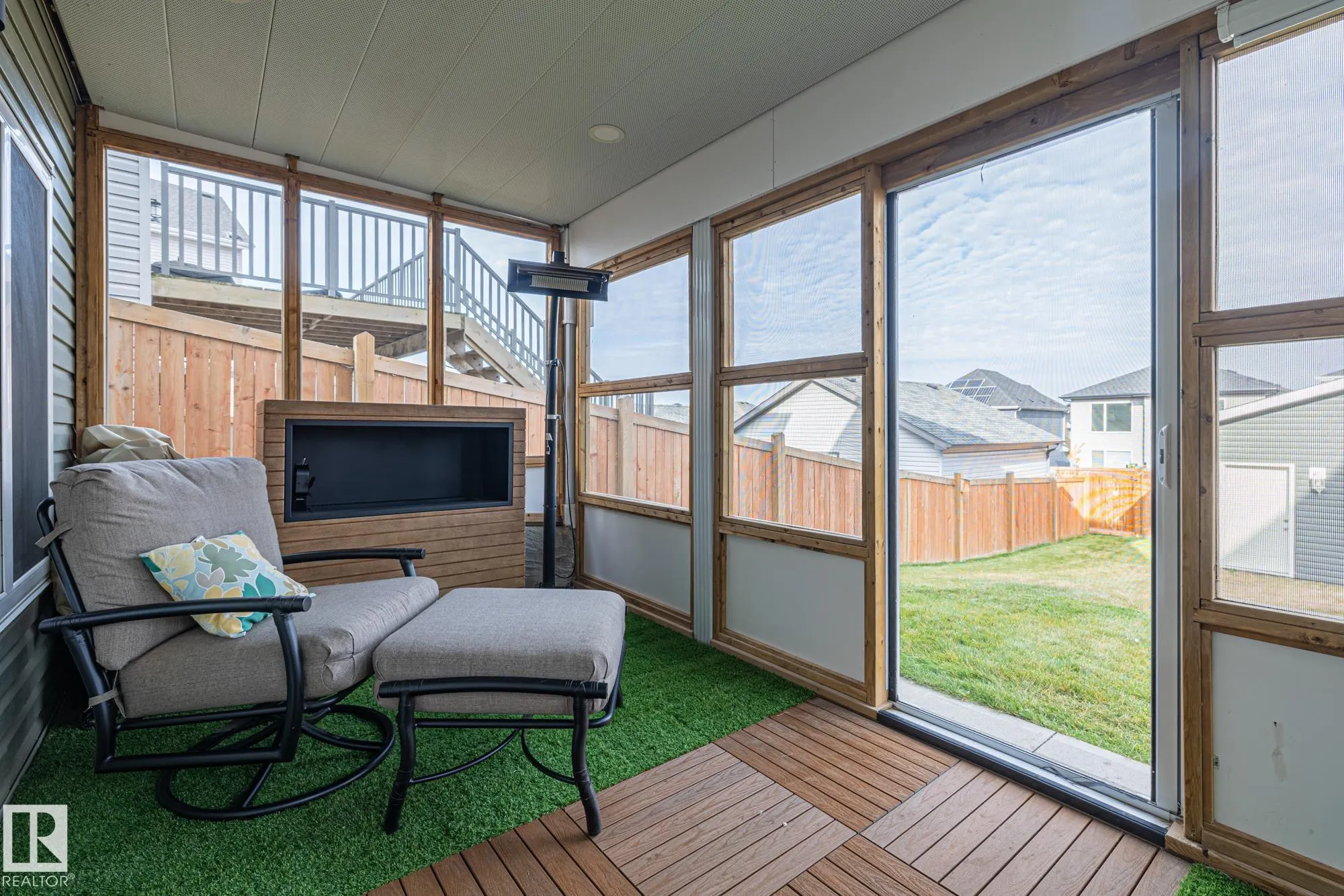 301 HAWKS RIDGE Boulevard