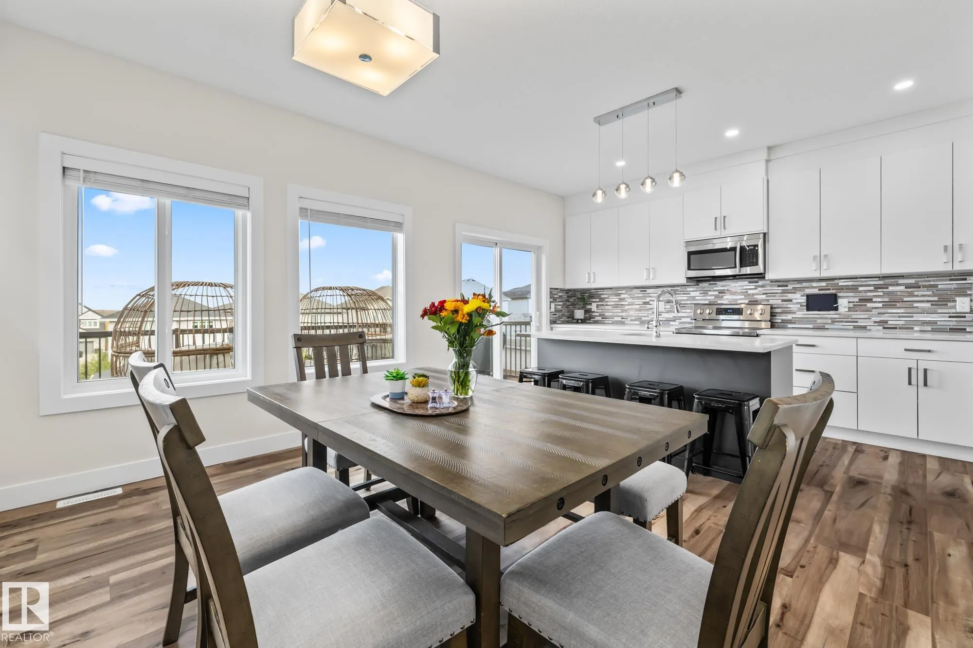 301 HAWKS RIDGE Boulevard
