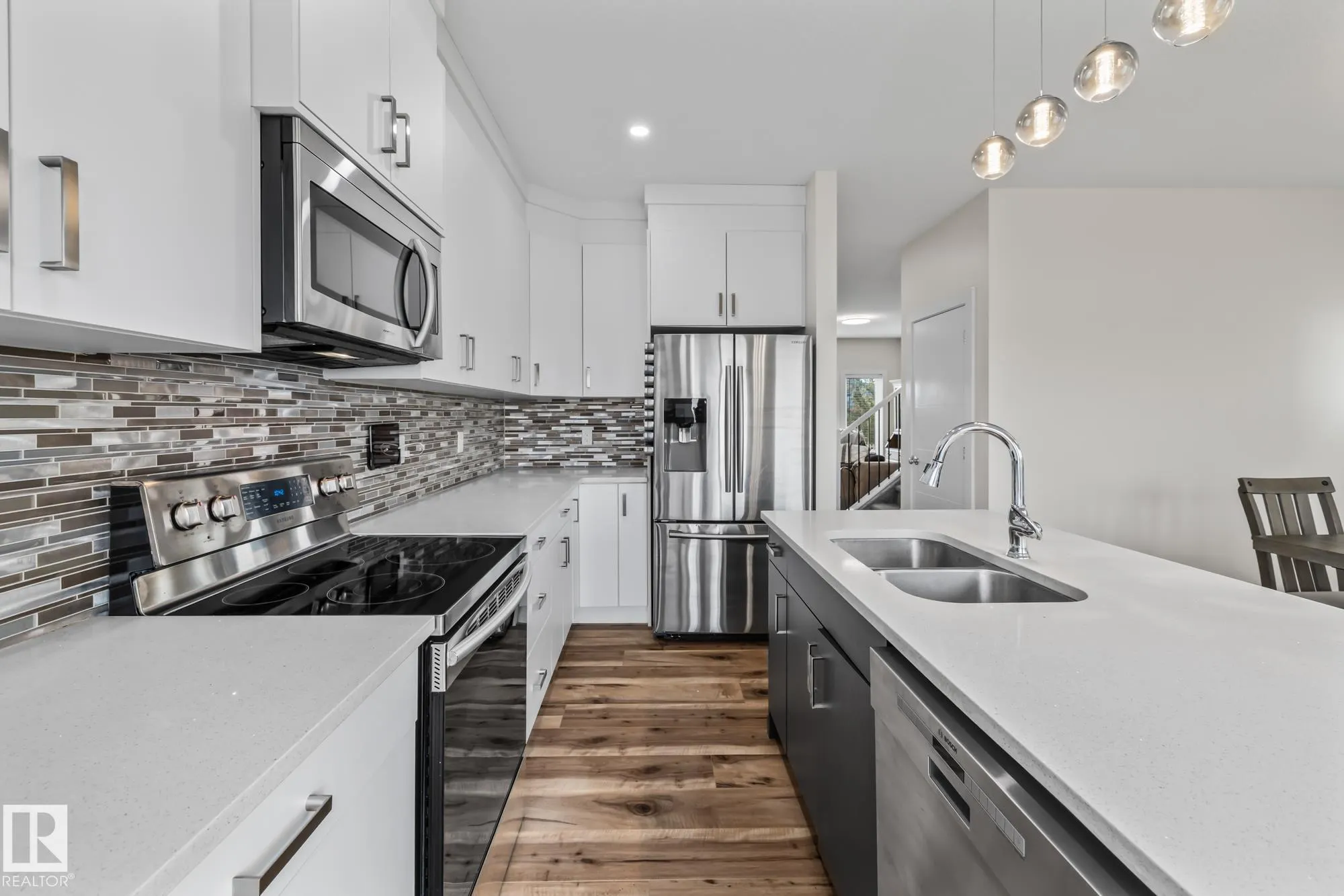 301 HAWKS RIDGE Boulevard