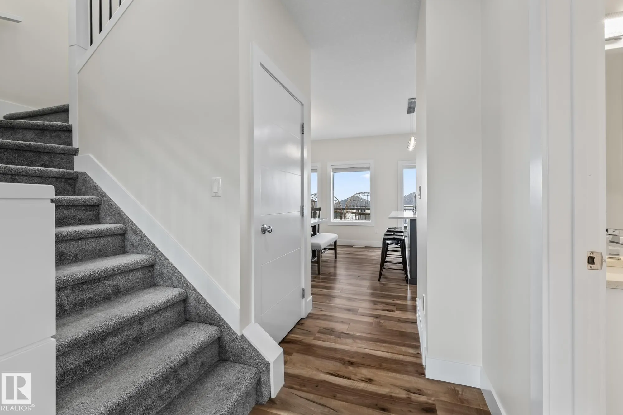 301 HAWKS RIDGE Boulevard