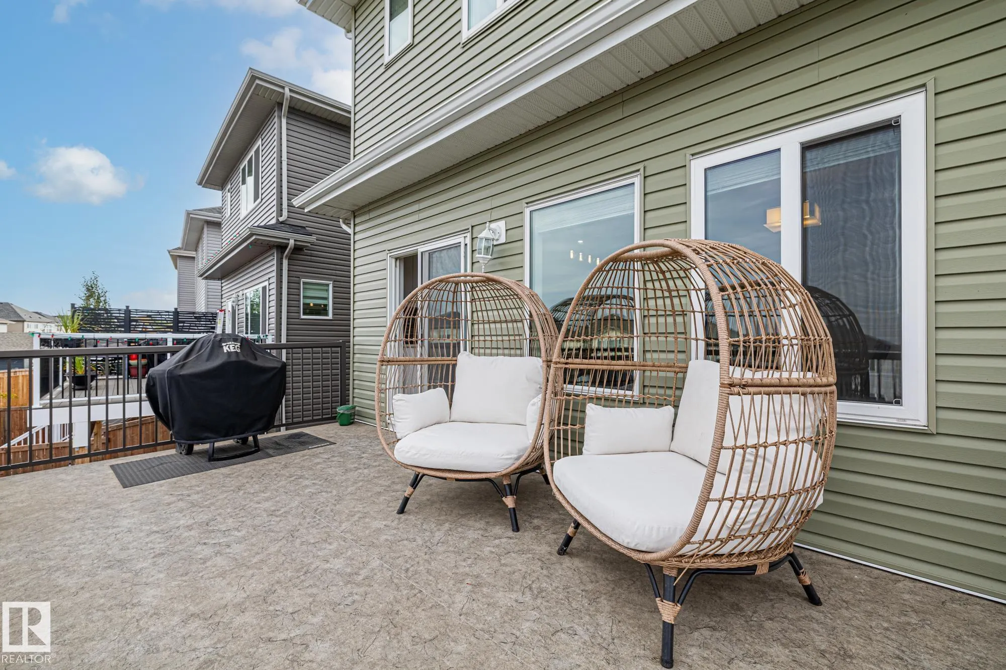 301 HAWKS RIDGE Boulevard