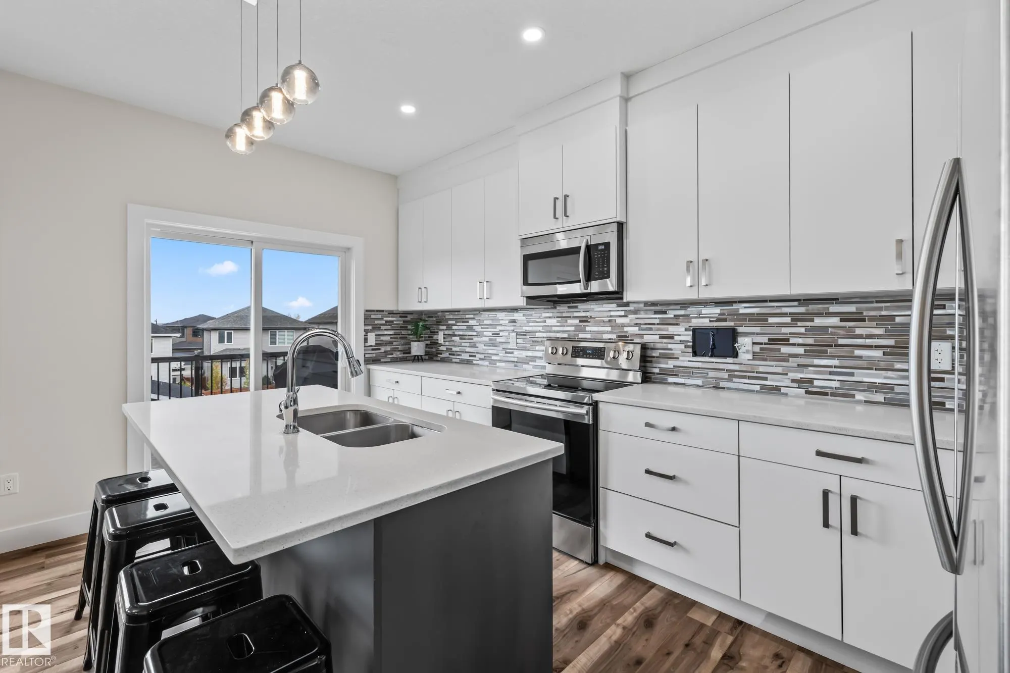 301 HAWKS RIDGE Boulevard