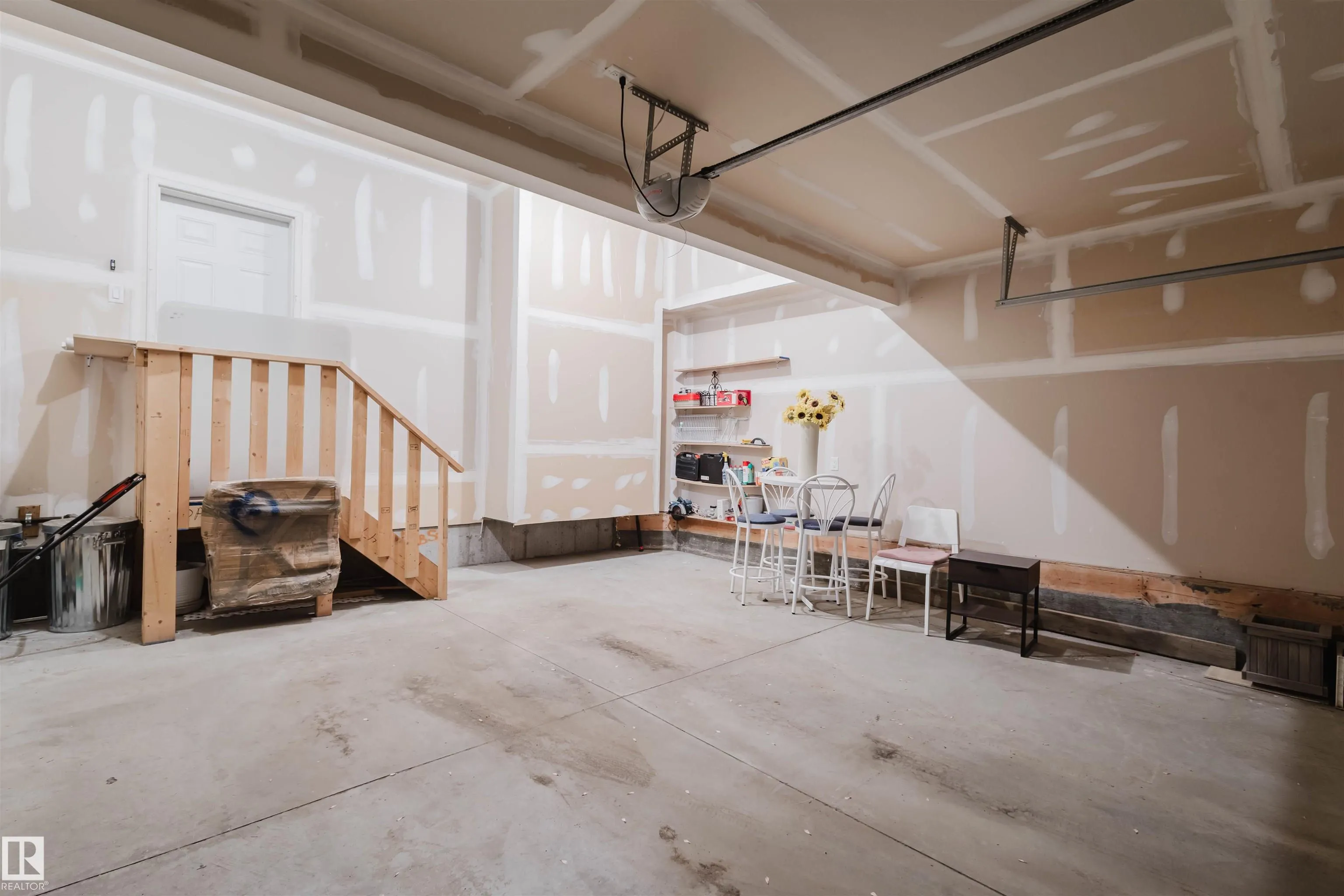 1409 114B Street