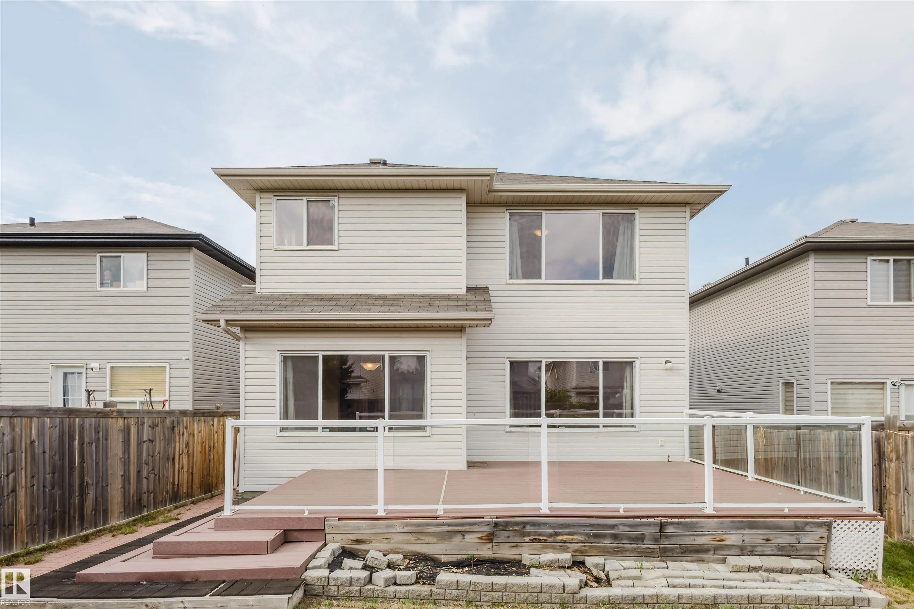 1409 114B Street