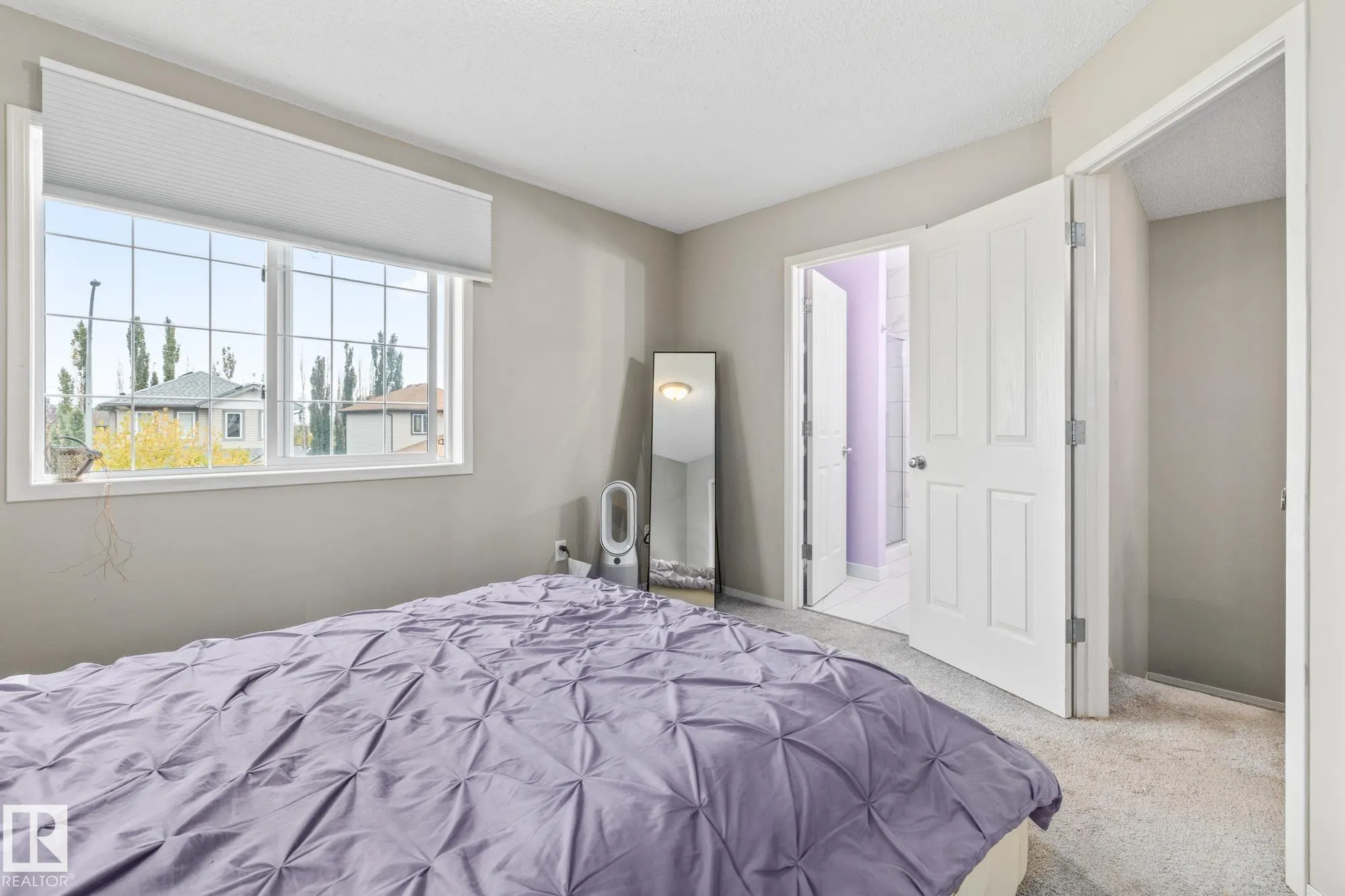 61 Vaughn Avenue