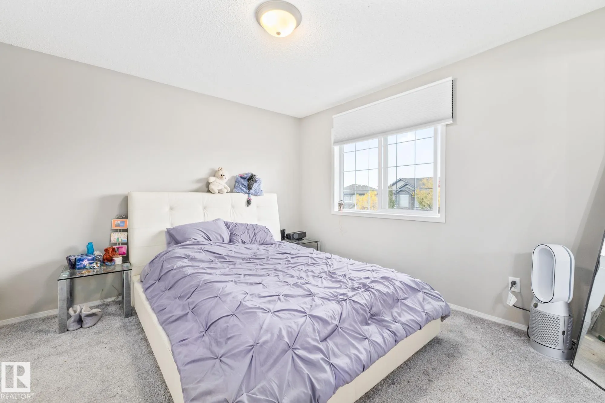 61 Vaughn Avenue