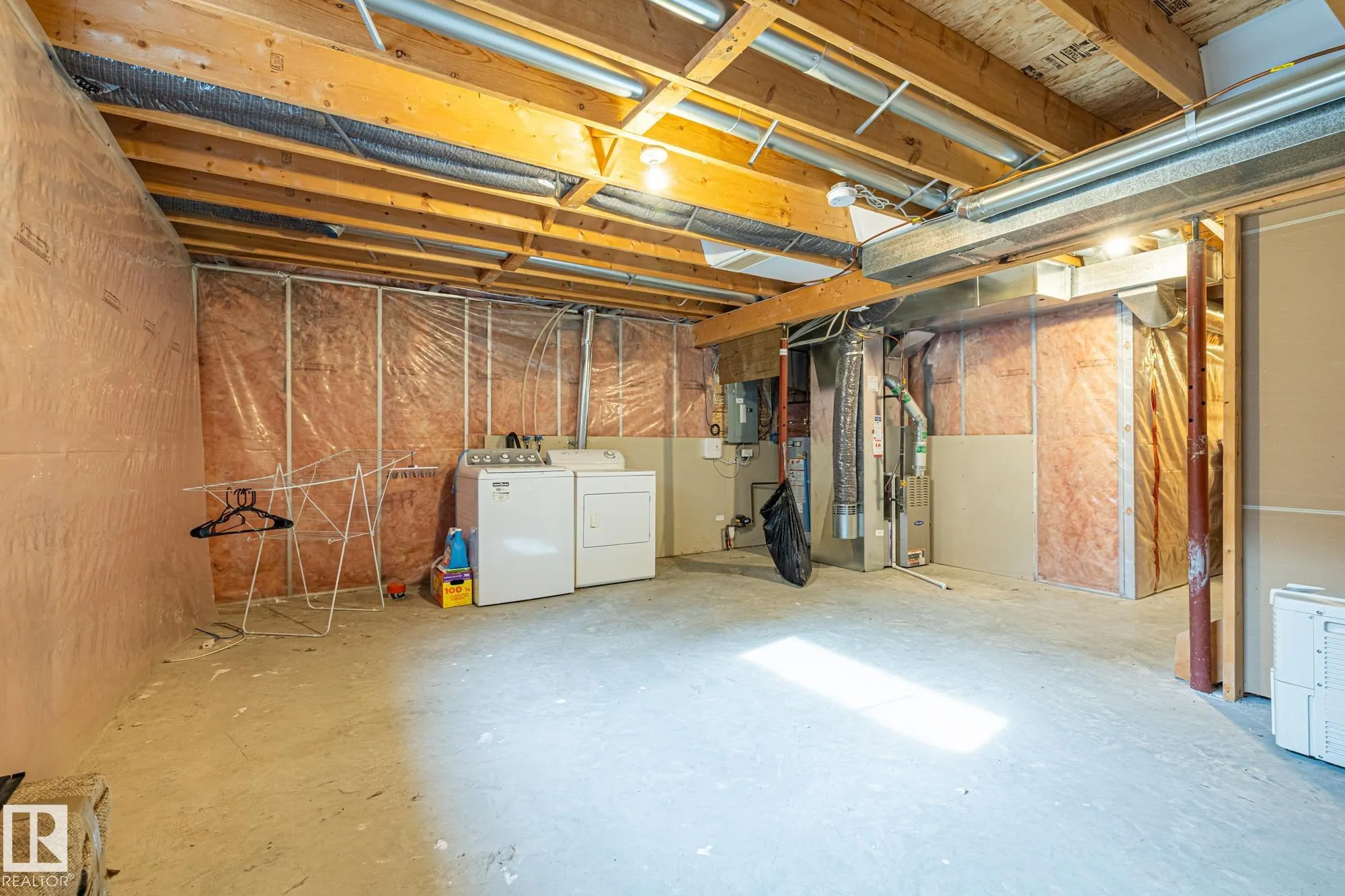 61 Vaughn Avenue