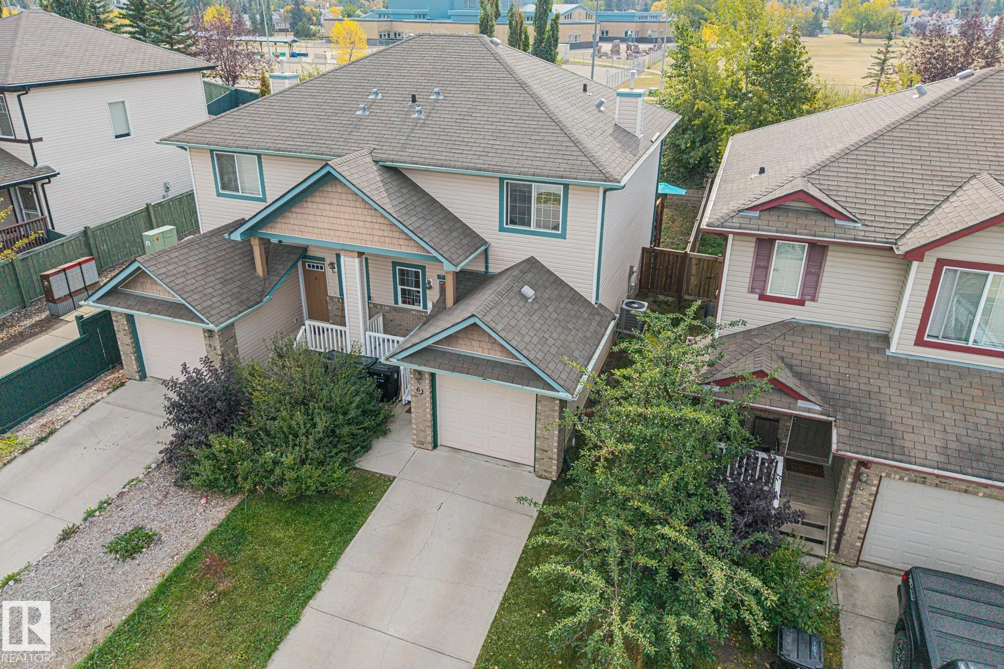 61 Vaughn Avenue