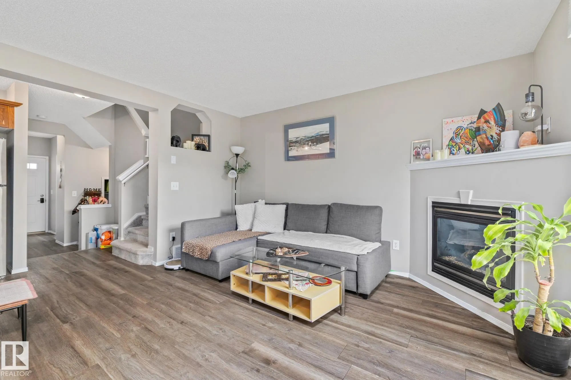 61 Vaughn Avenue