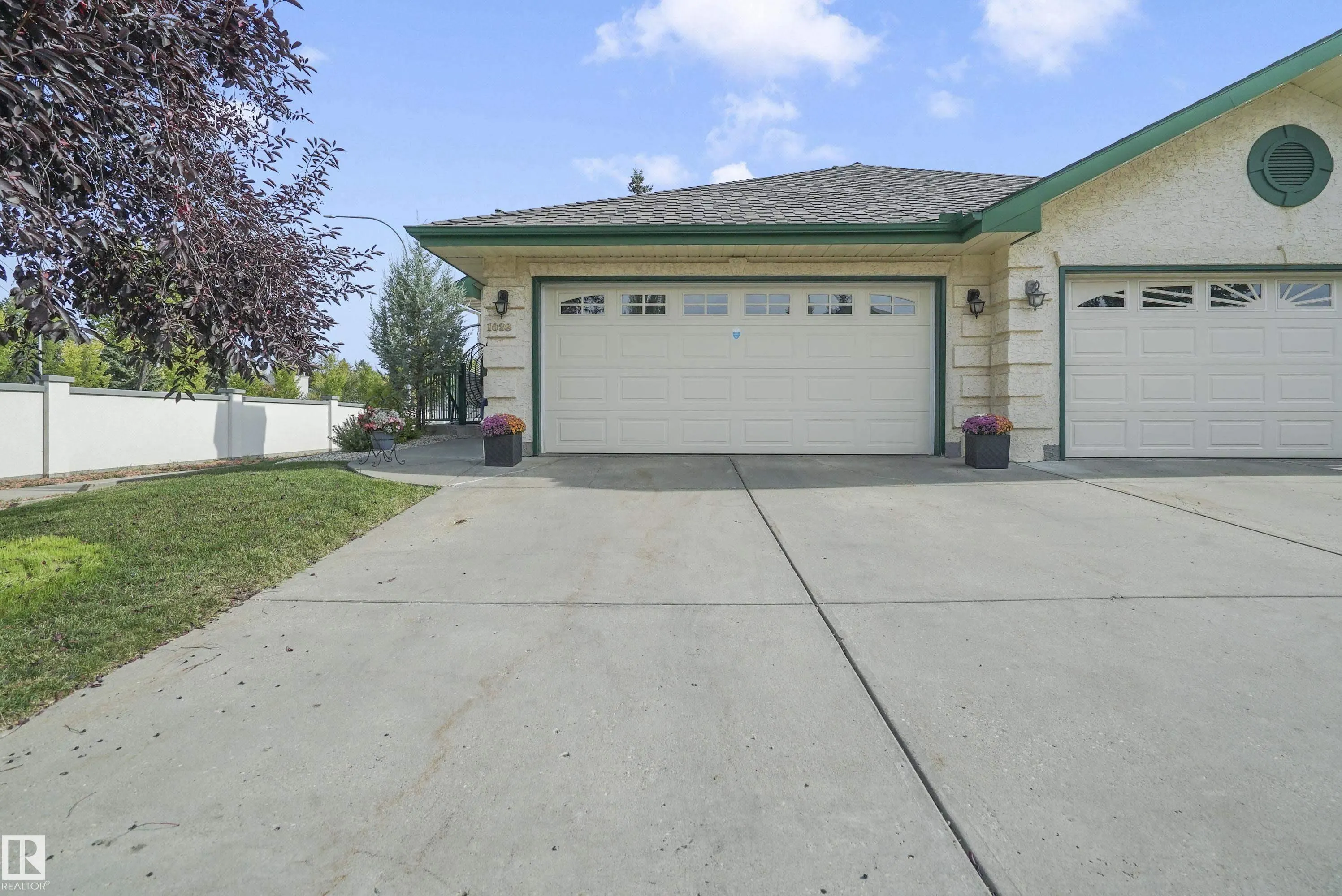 1038 CARTER CREST Road