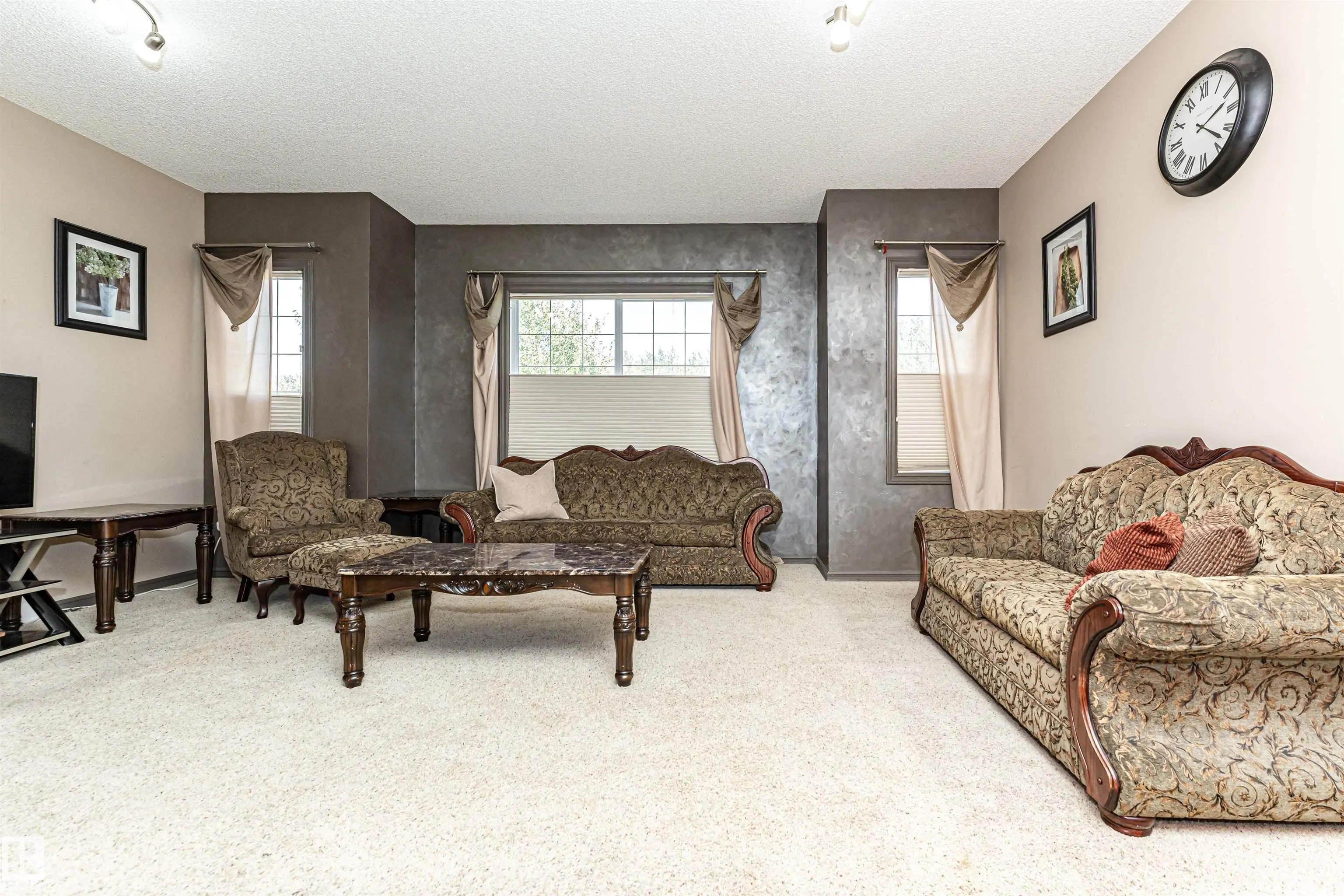 1440 POTTER GREENS Drive