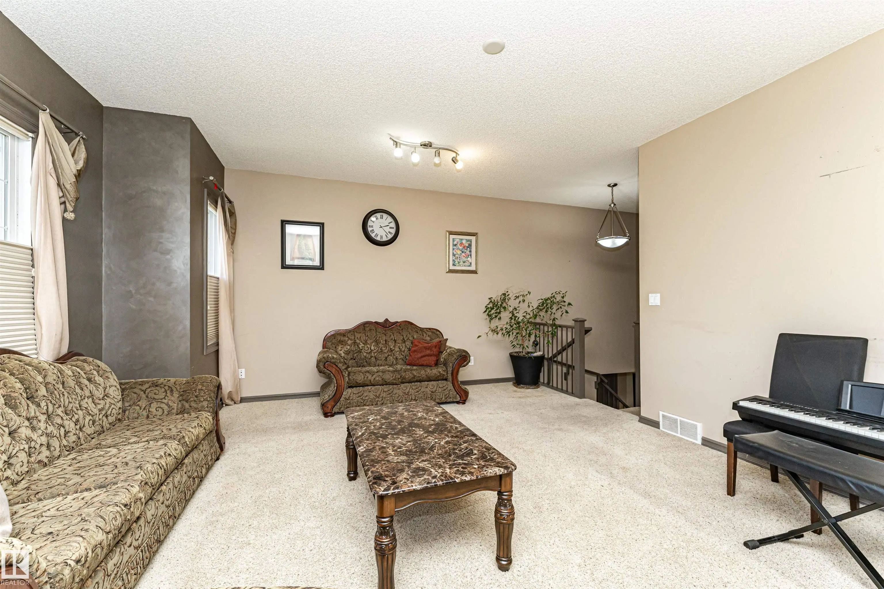 1440 POTTER GREENS Drive