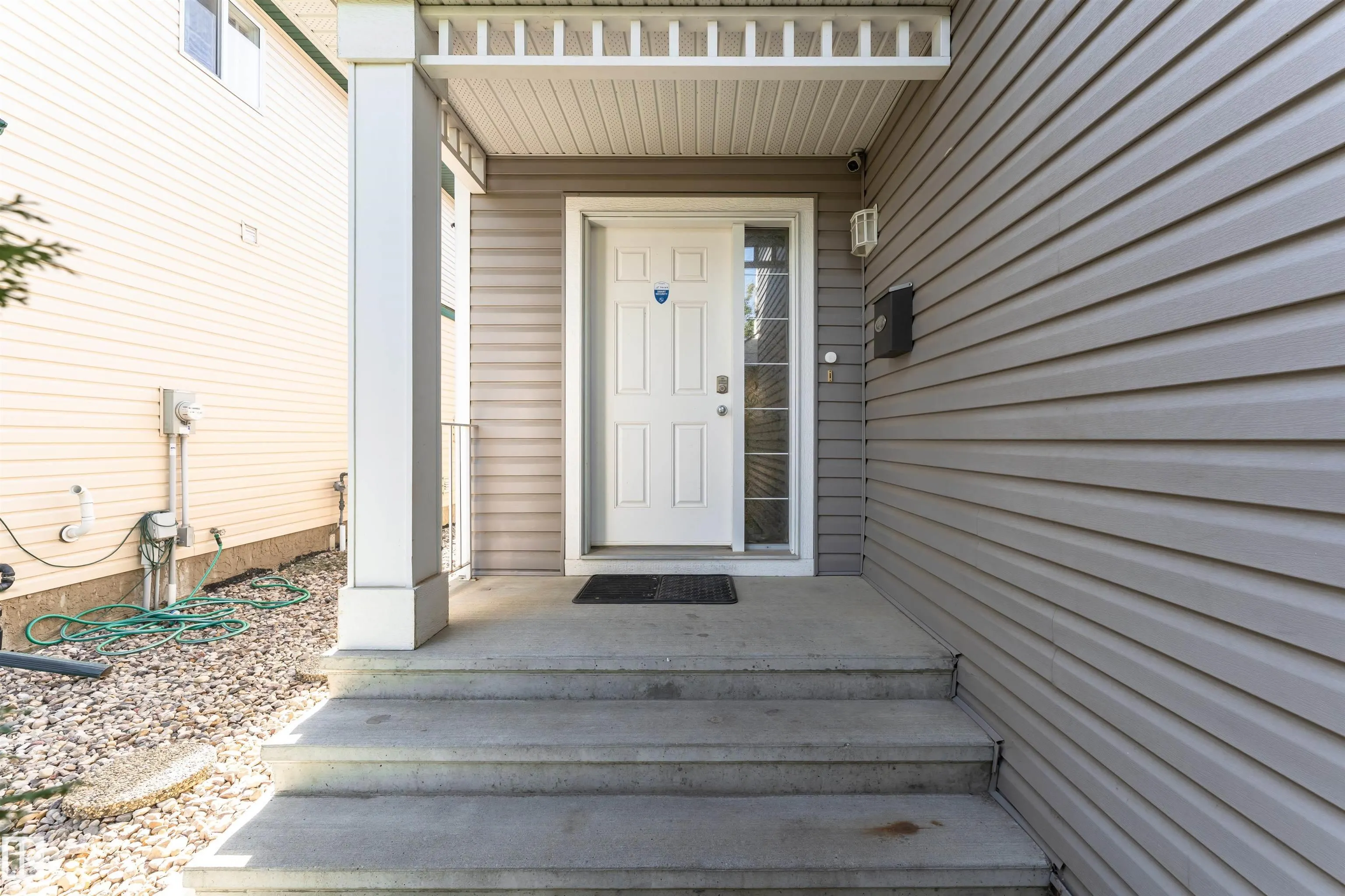 1440 POTTER GREENS Drive