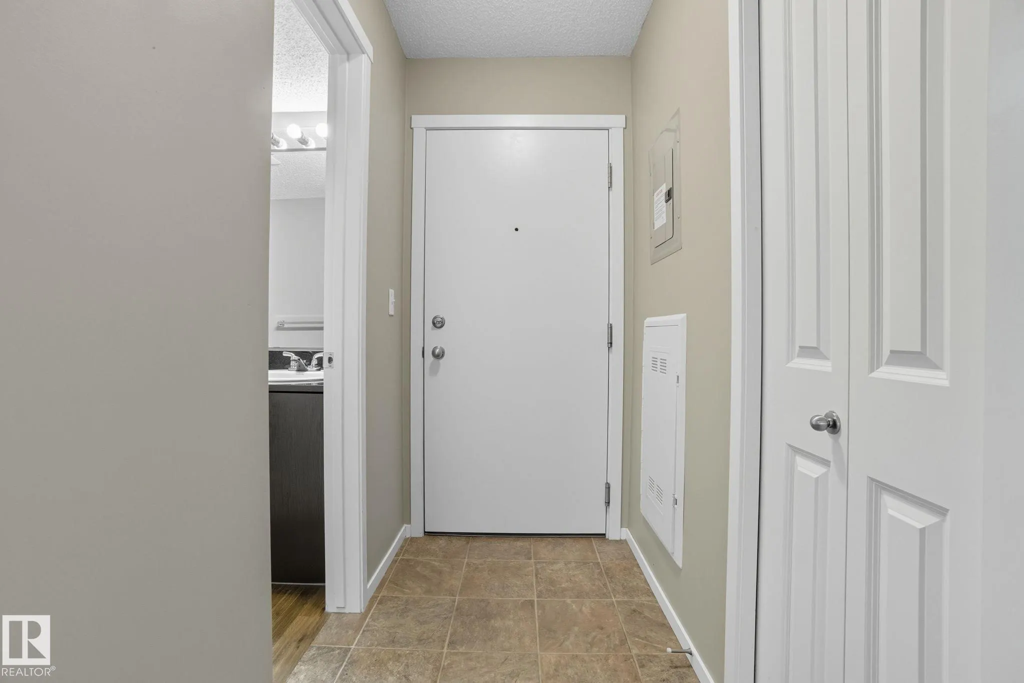 3315 JAMES MOWATT Trail
