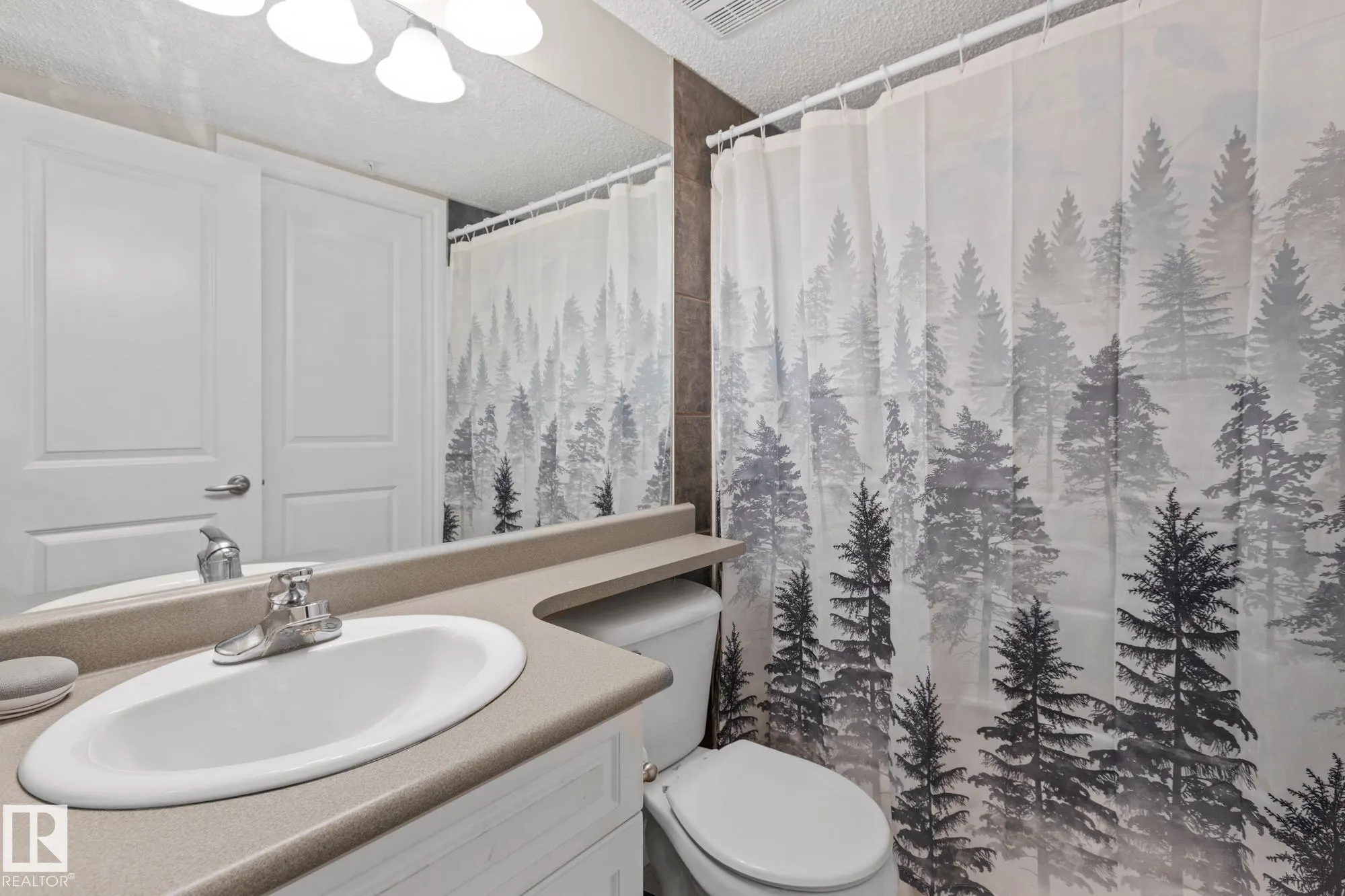 6 Spruce Ridge Drive