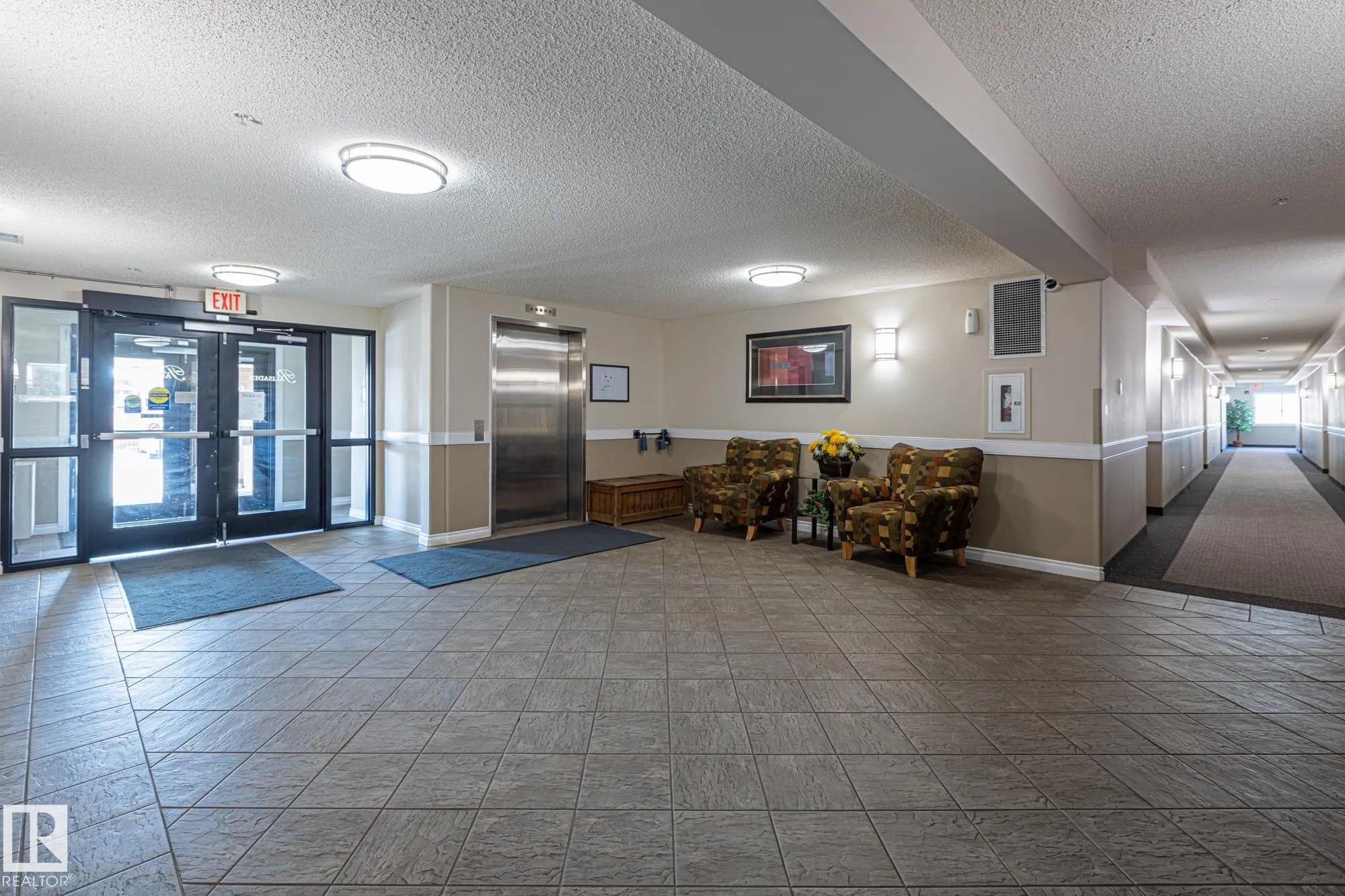 6 Spruce Ridge Drive