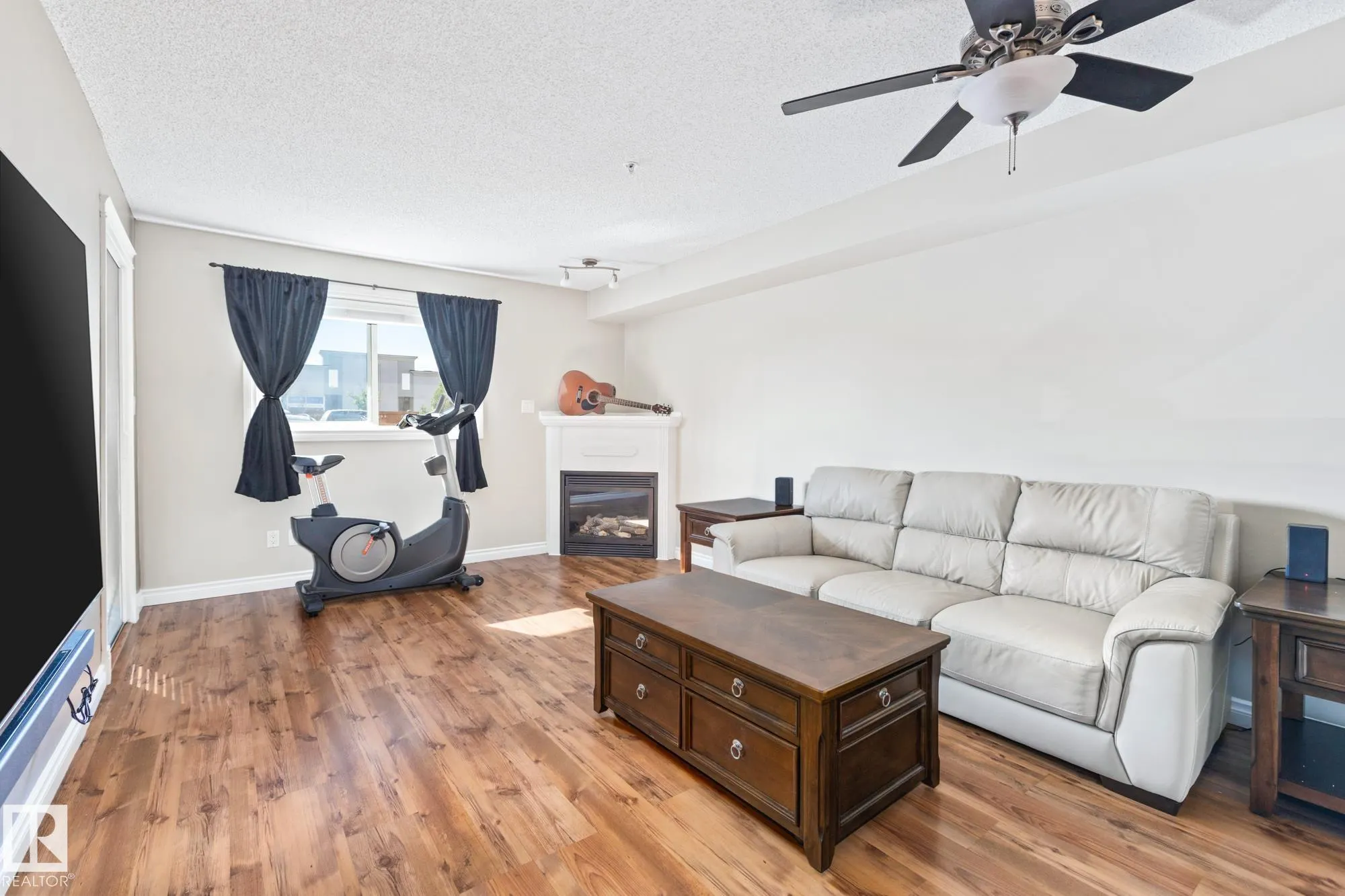 6 Spruce Ridge Drive