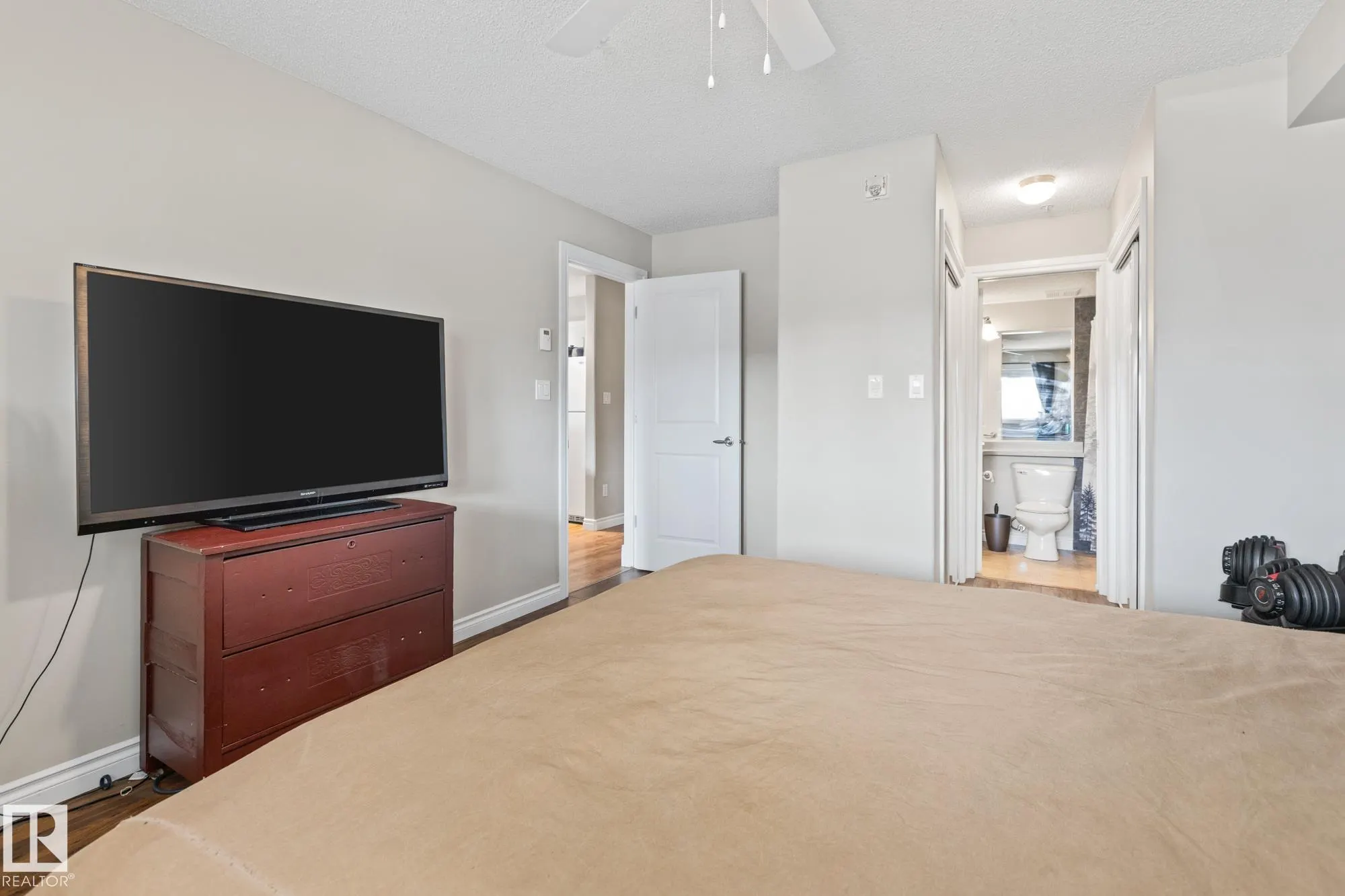 6 Spruce Ridge Drive