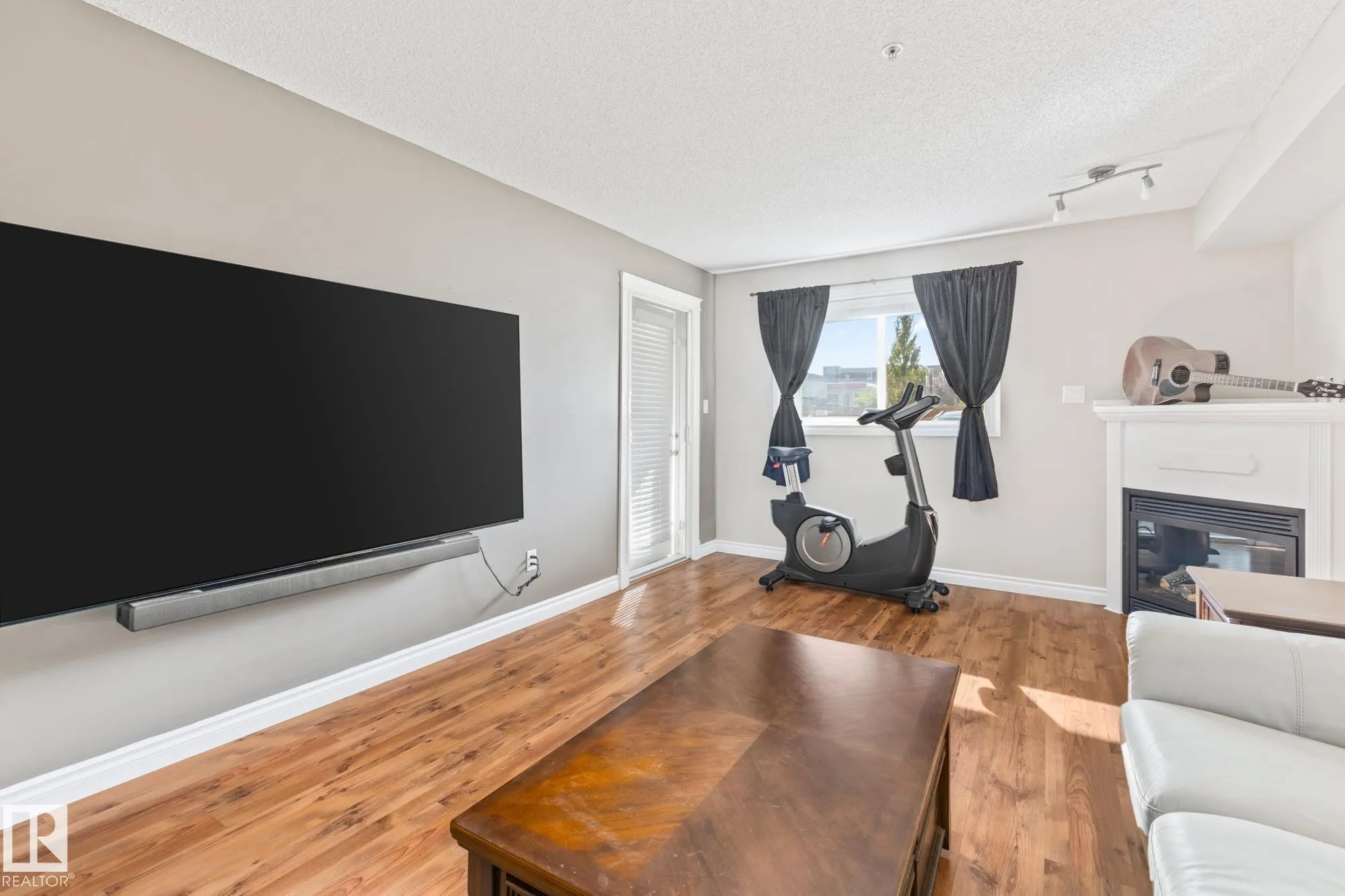 6 Spruce Ridge Drive