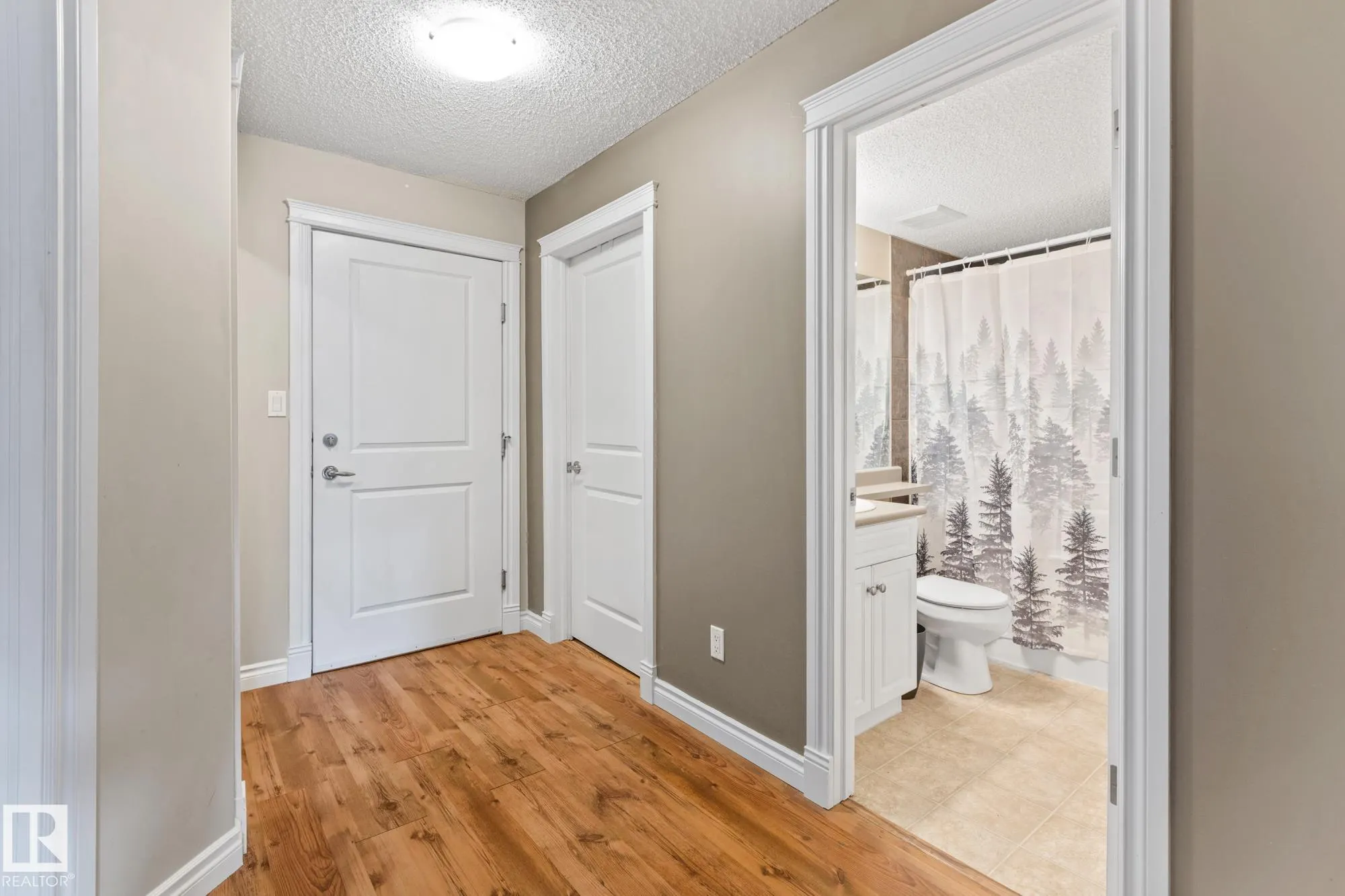 6 Spruce Ridge Drive