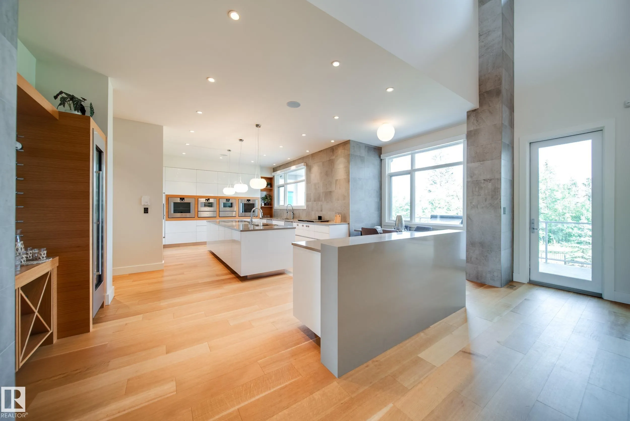 705 HOWATT Drive