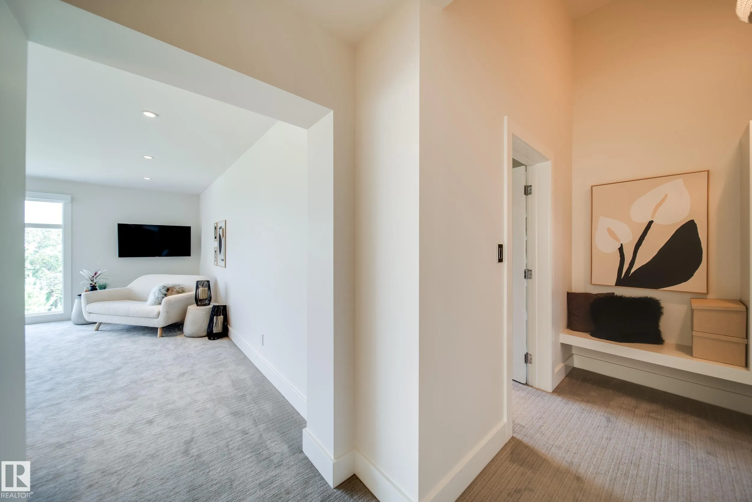 705 HOWATT Drive