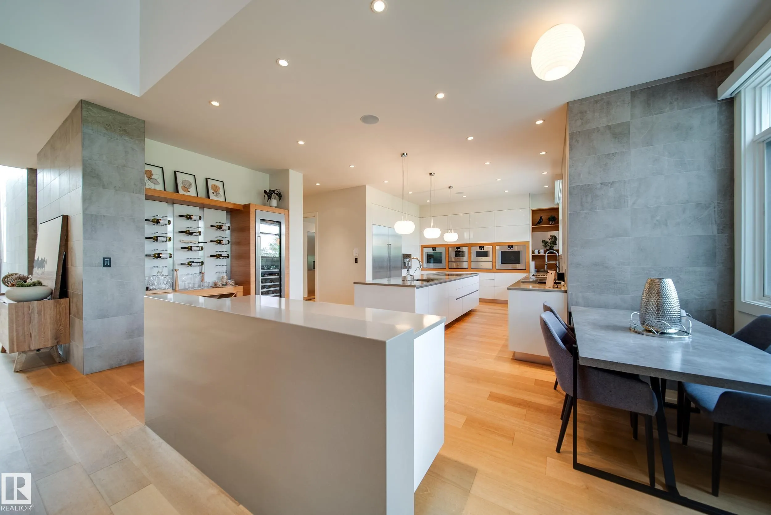 705 HOWATT Drive