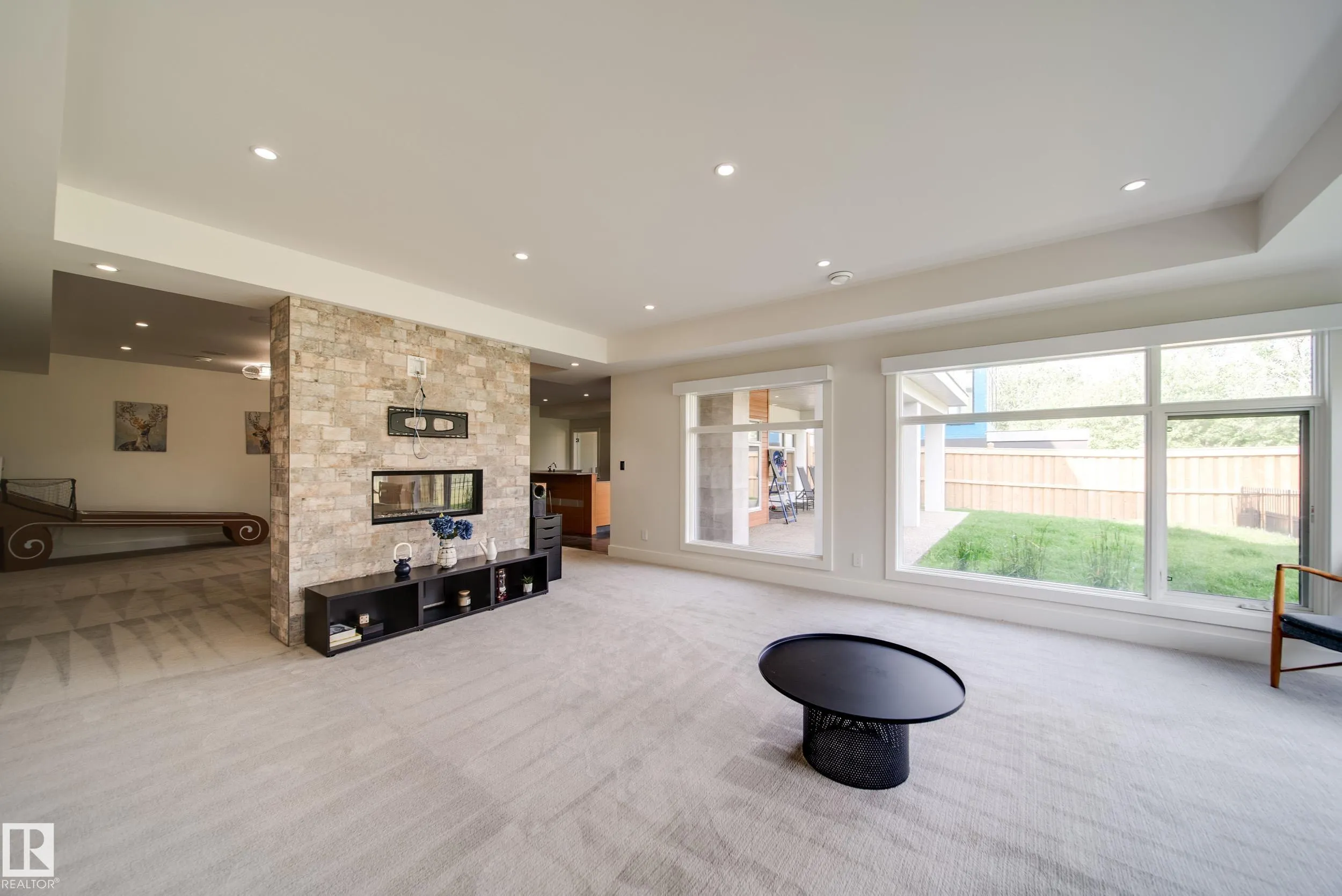 705 HOWATT Drive