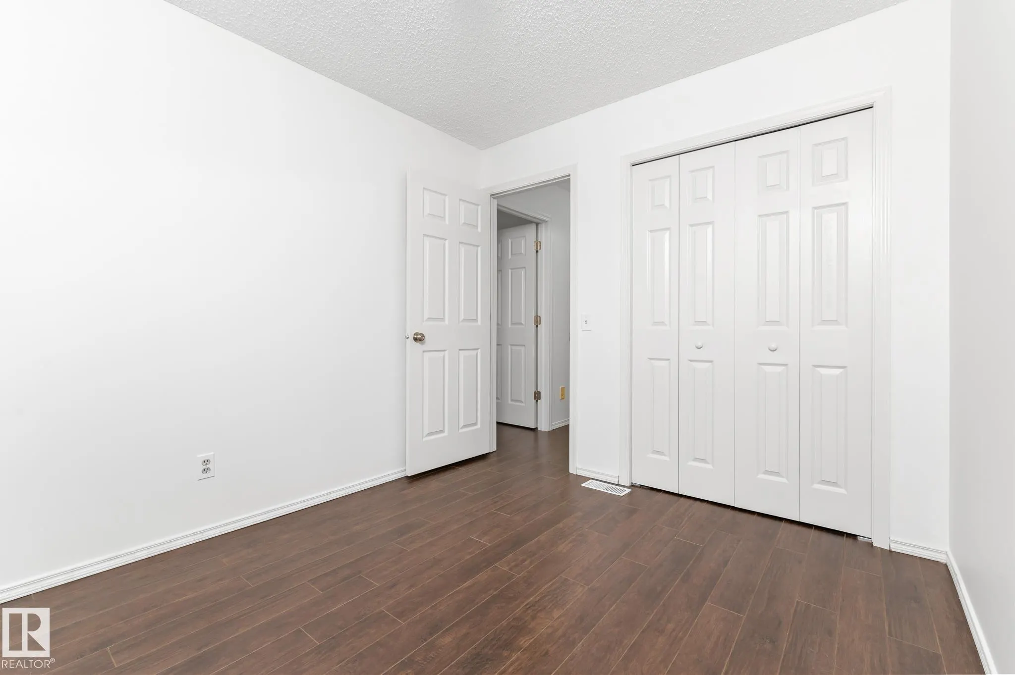 1 ABERDEEN Way