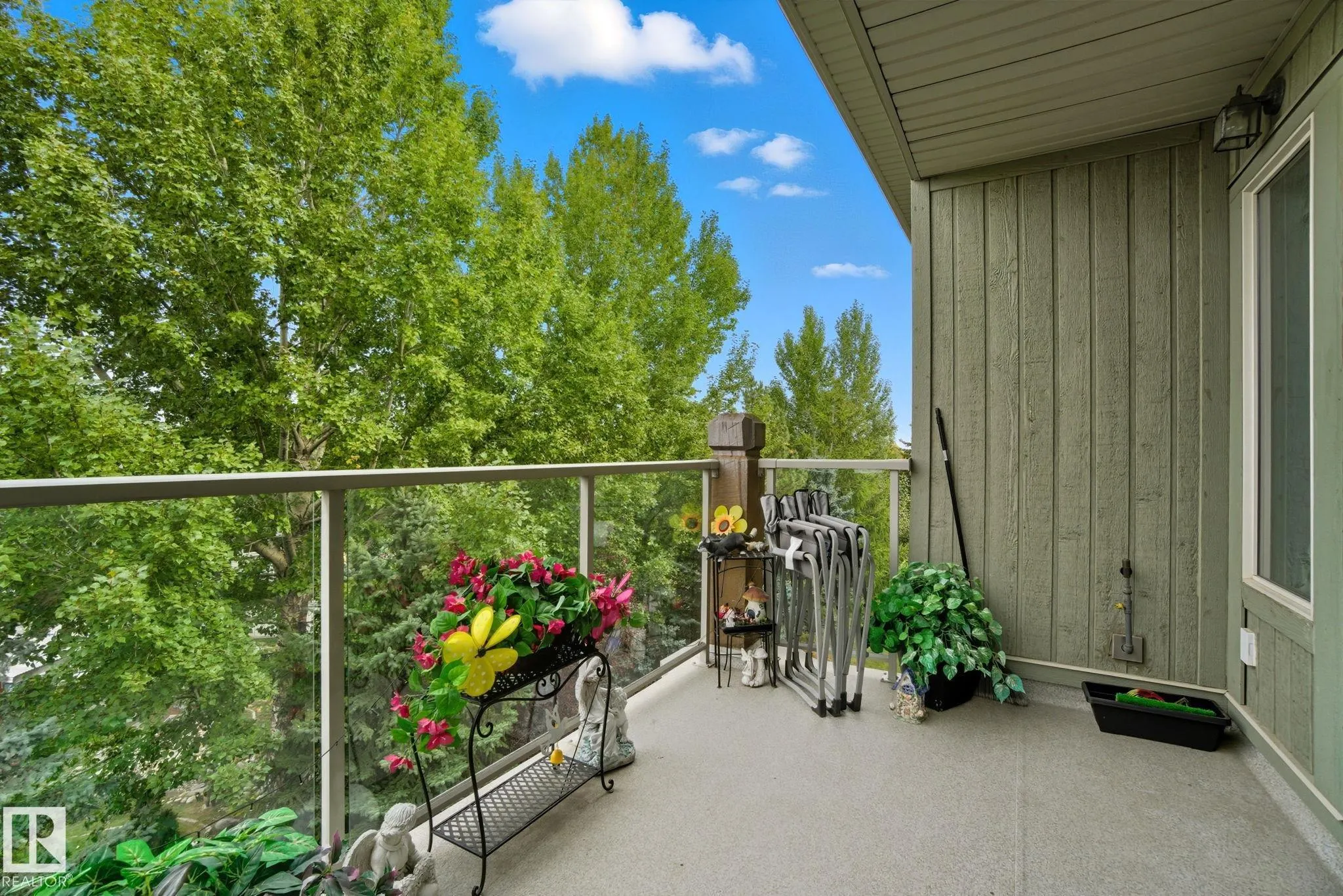 278 SUDER GREENS Drive