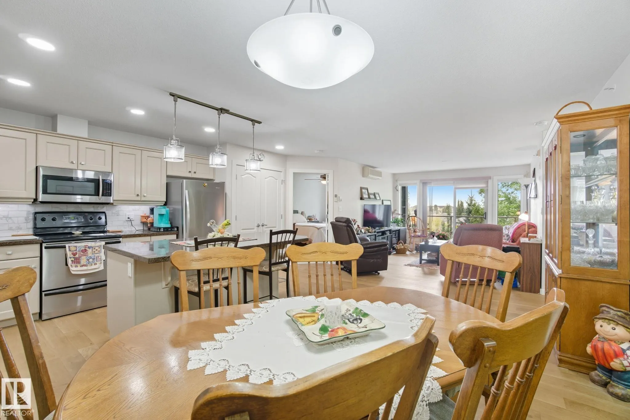 278 SUDER GREENS Drive
