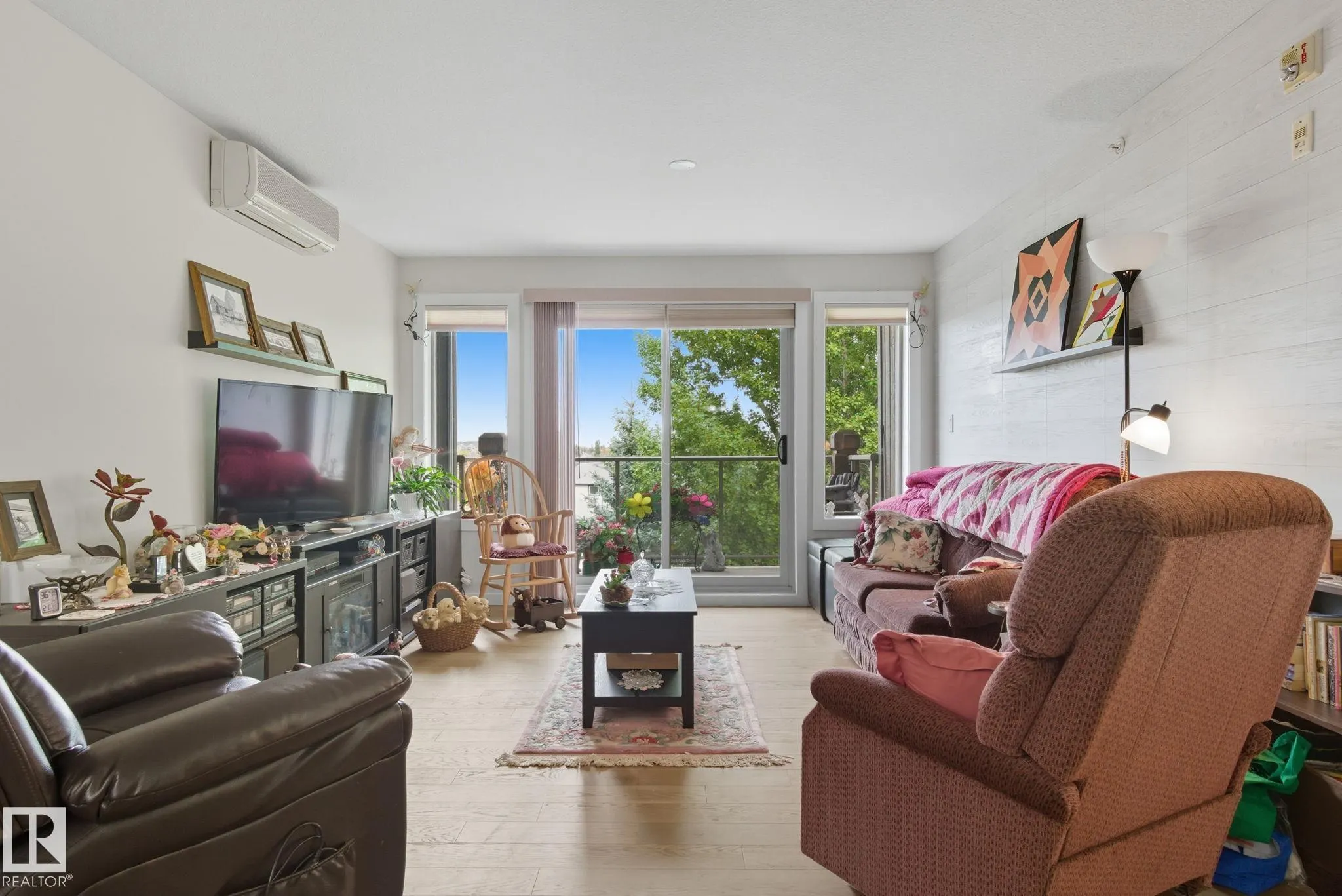278 SUDER GREENS Drive