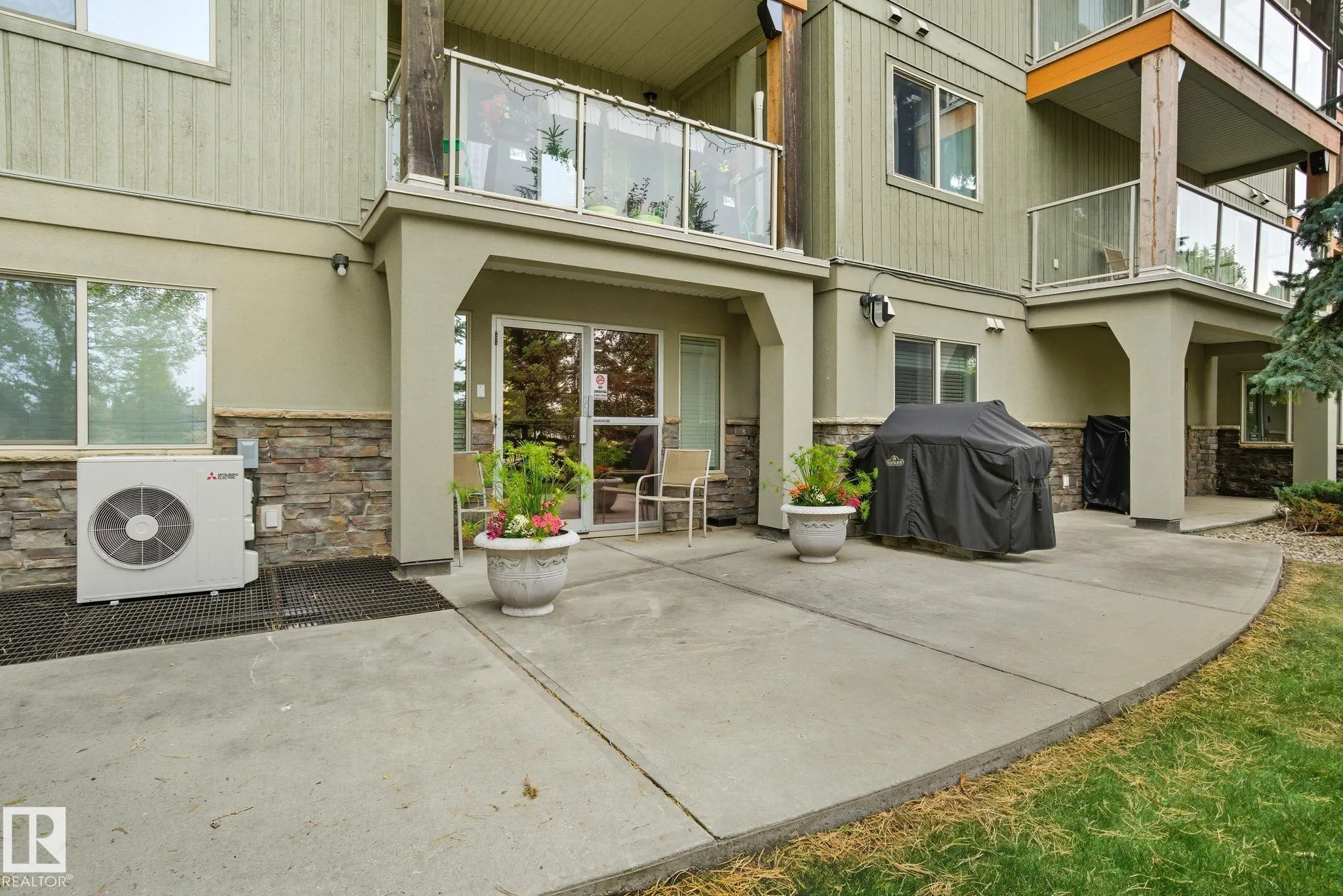 278 SUDER GREENS Drive