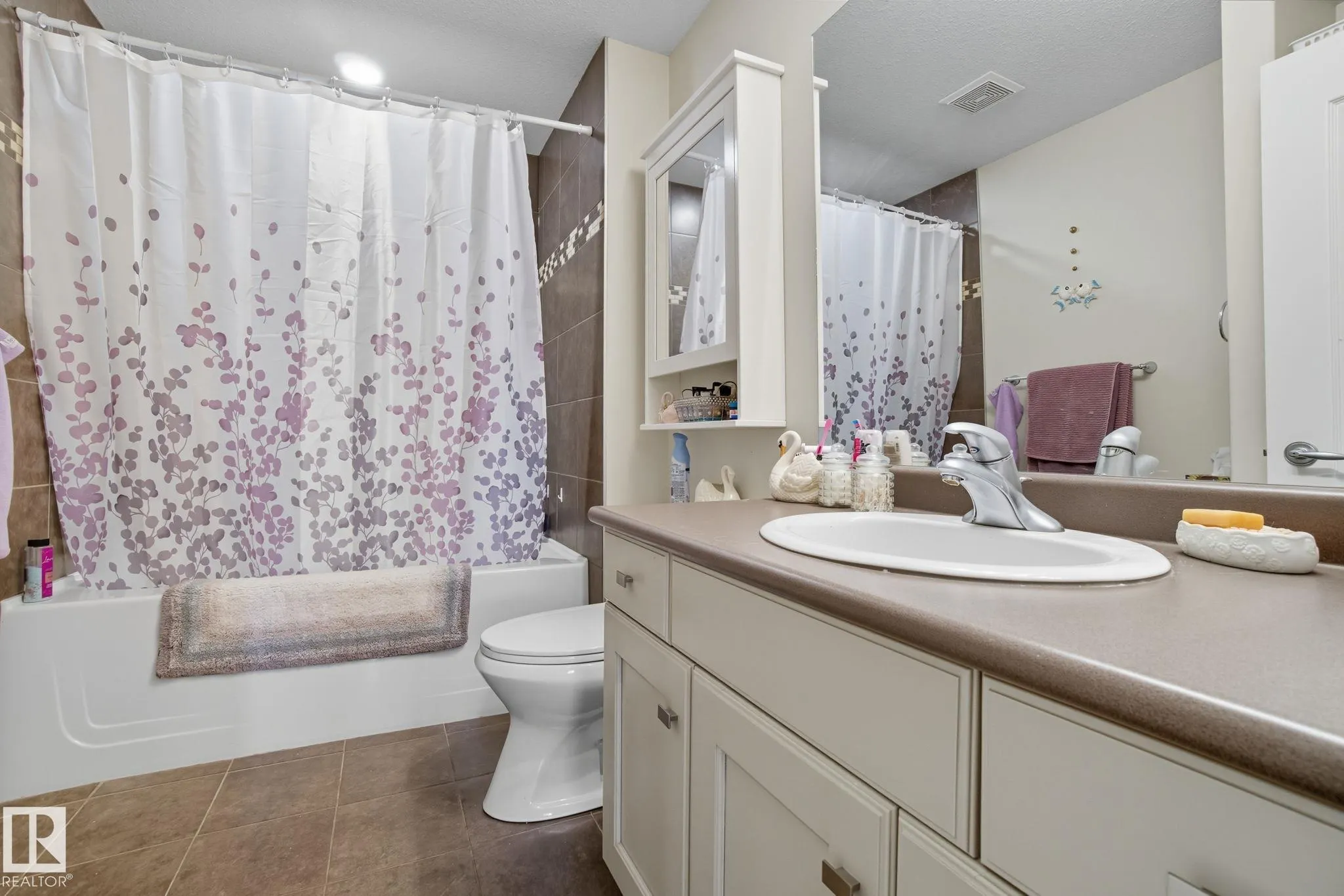 278 SUDER GREENS Drive