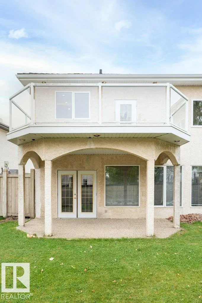 429 NORWAY CRESCENT