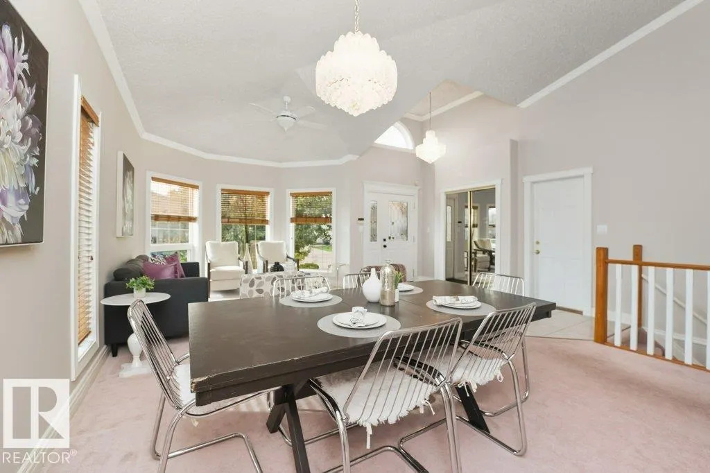 429 NORWAY CRESCENT