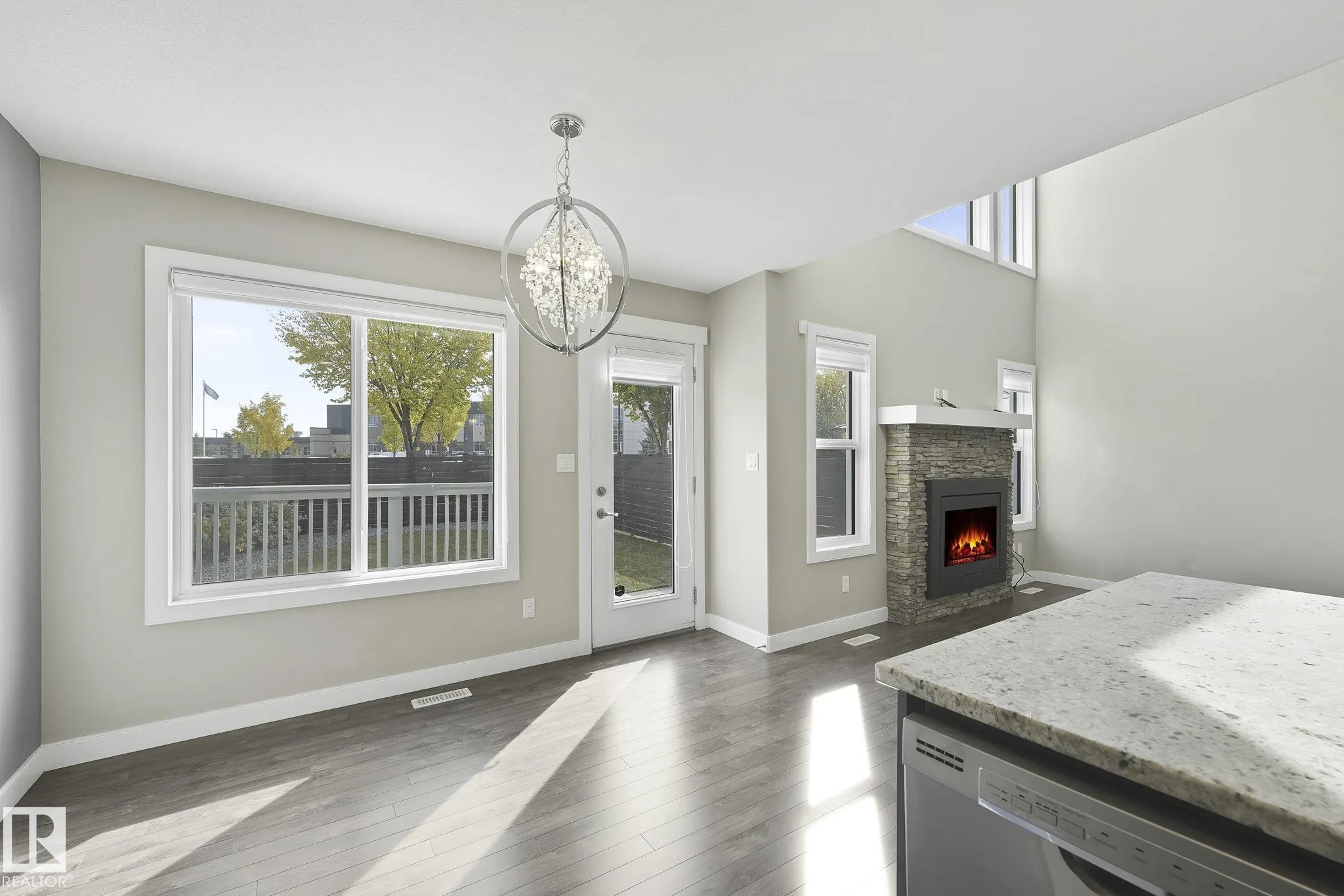 2375 WARE Crescent