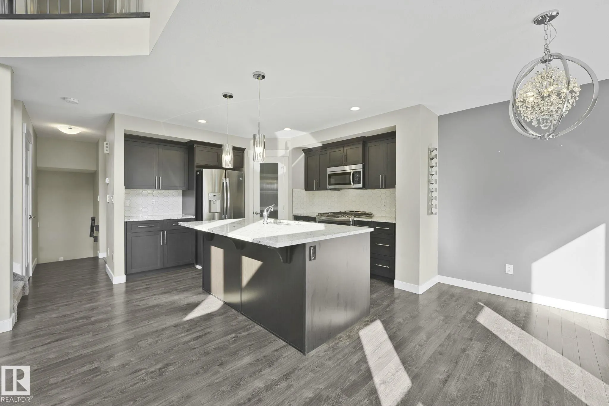 2375 WARE Crescent
