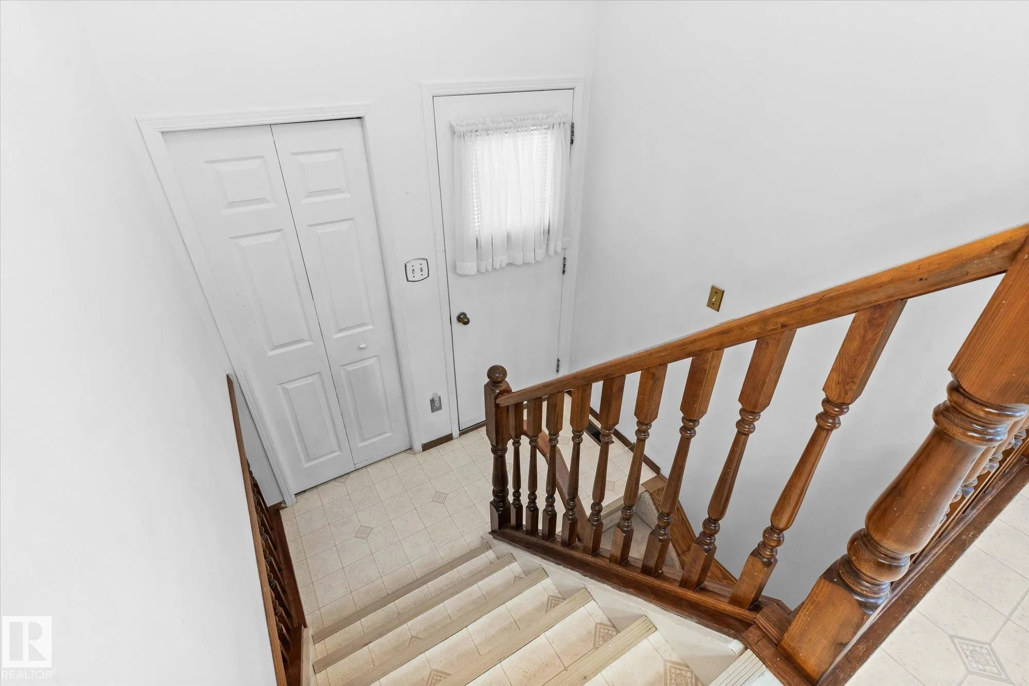 48 MCKEAN Way