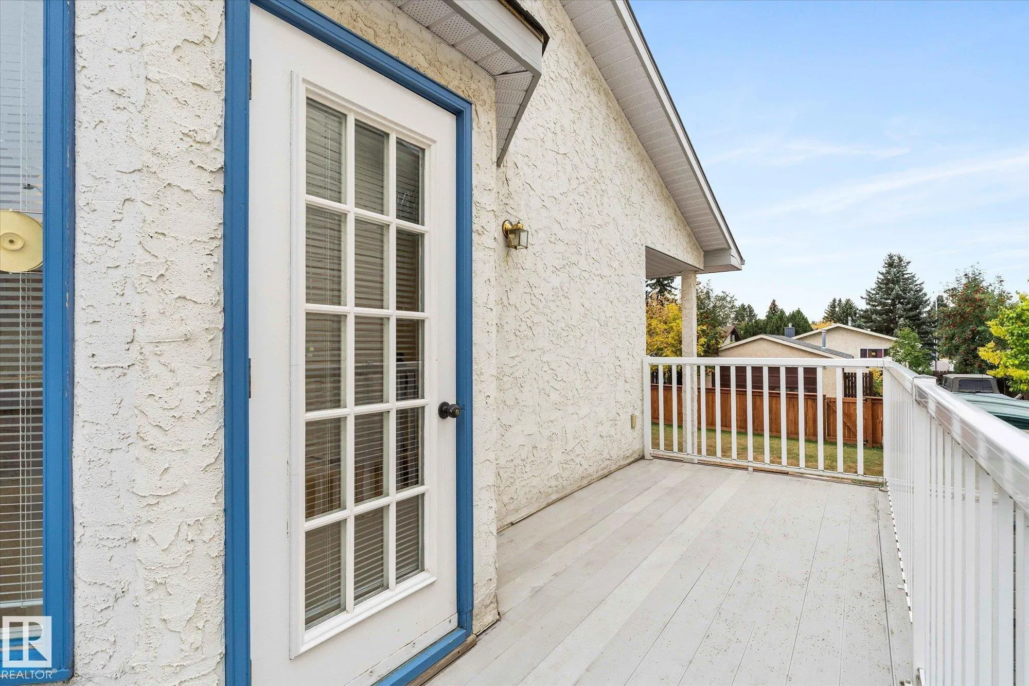 48 MCKEAN Way