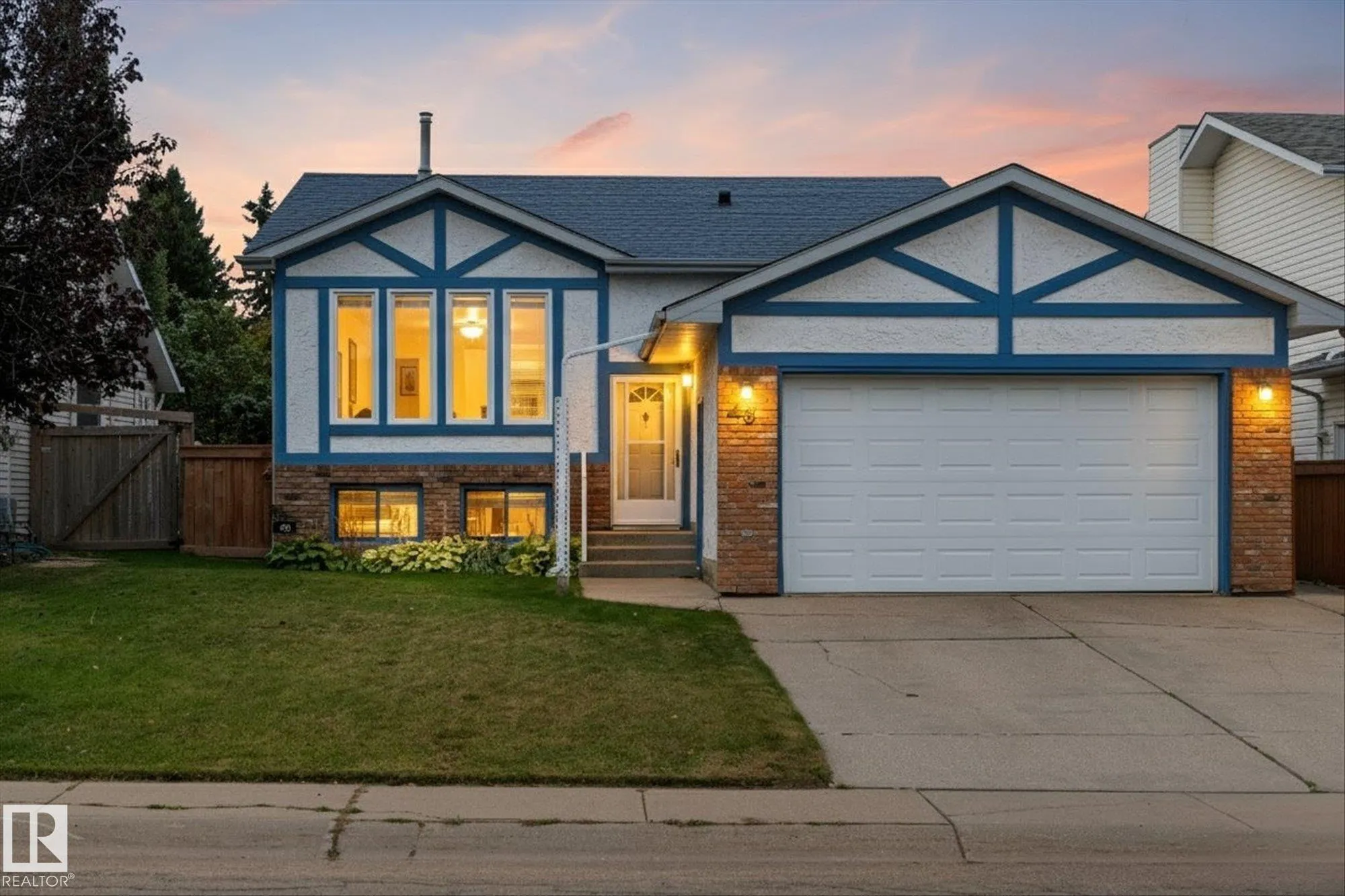 48 MCKEAN Way