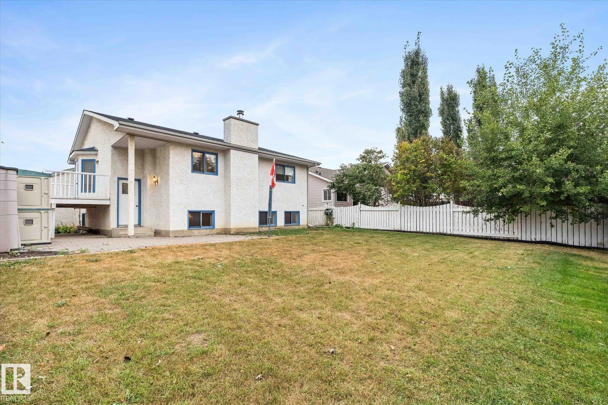 48 MCKEAN Way
